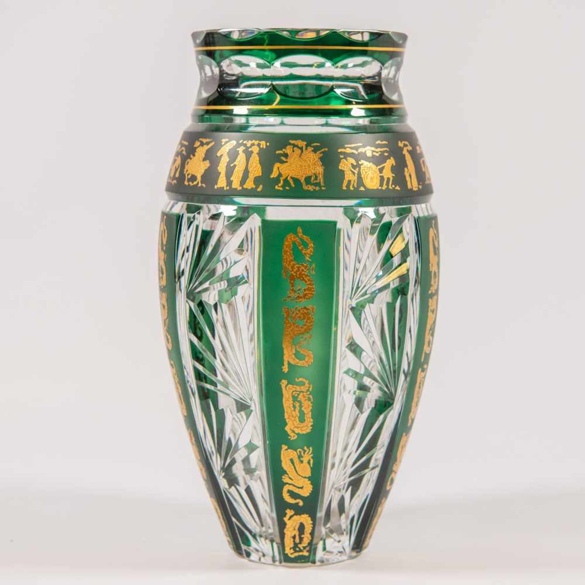 Large crystal vase with asian figurines, marked Val Saint Lambert Length: 0 cm , Width: 0 cm, Hight: