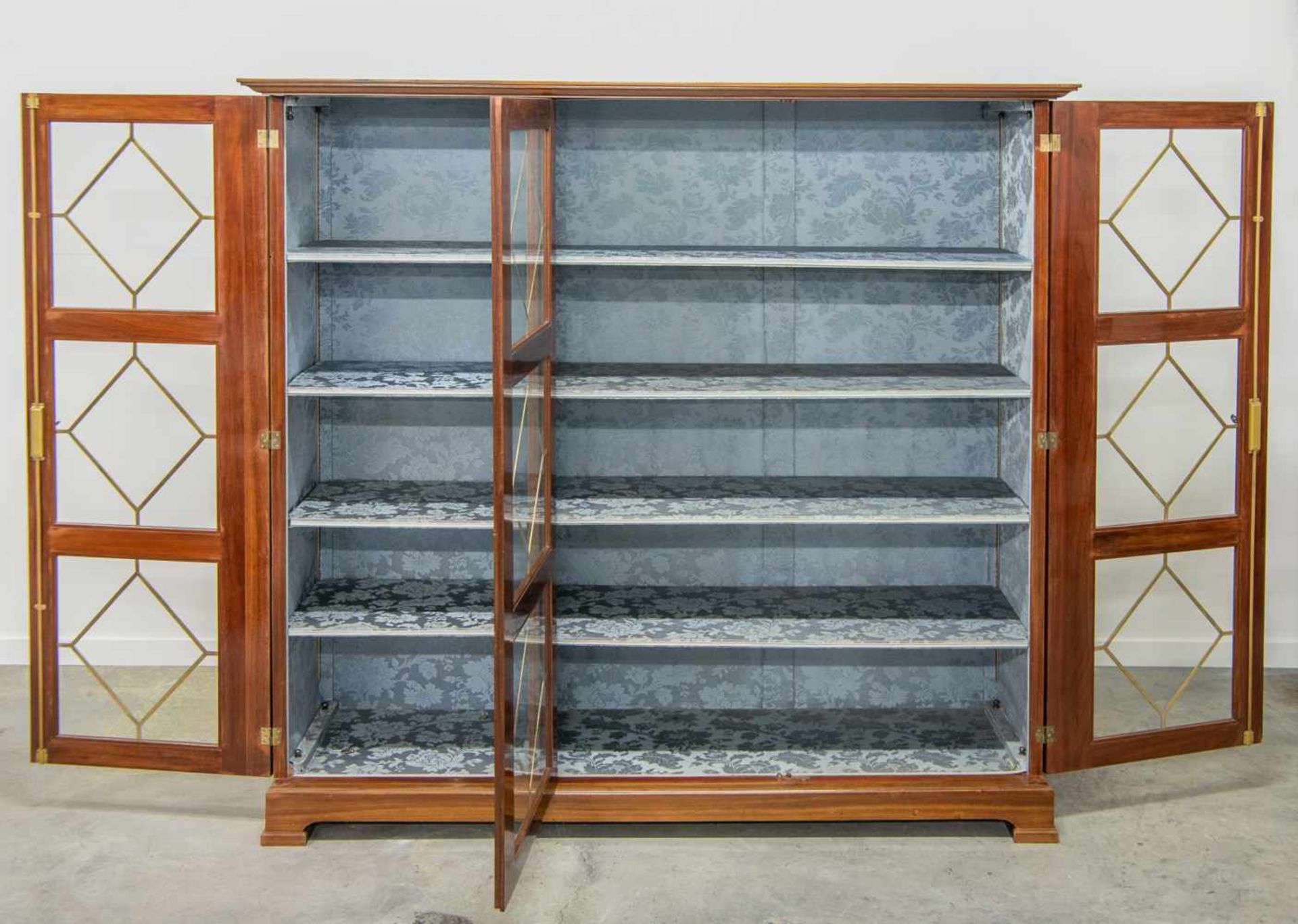 Library cabinet with glass doors. 1960-1970 Length: 177 cm , Width: 51 cm, Hight: 190 cm, - Bild 6 aus 6