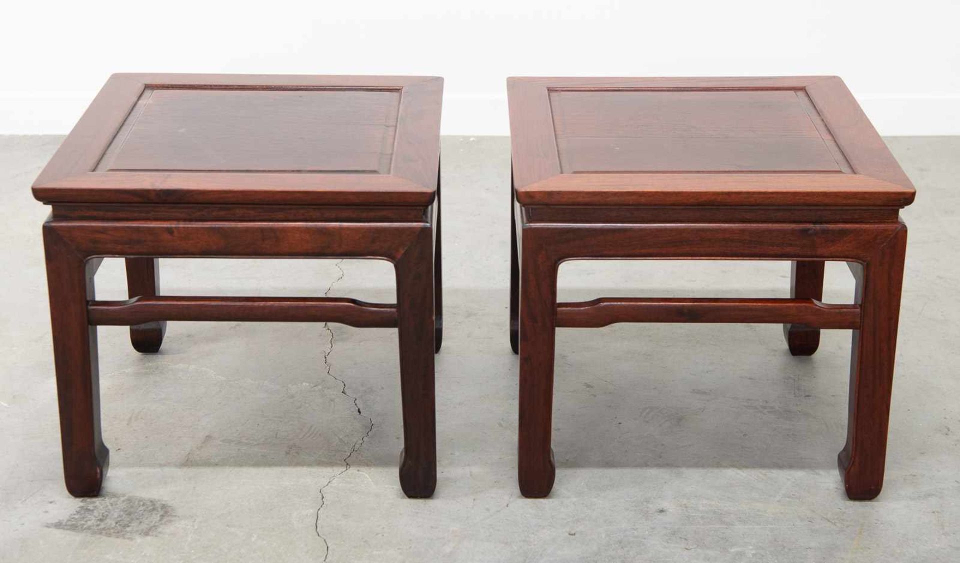 Pair Eastern, hardwood side tables. Length: 48 cm , Width: 48 cm, Hight: 43 cm, Diameter: 0 cm - Bild 2 aus 5