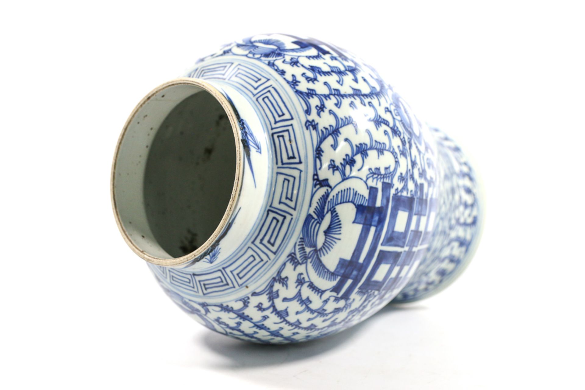 Chinese vase with cover, blue white - Bild 3 aus 14