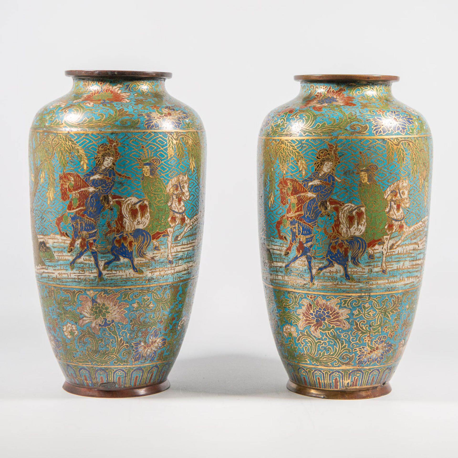 Pair of CloisonnÈ vases, Japanse origin - Image 9 of 11