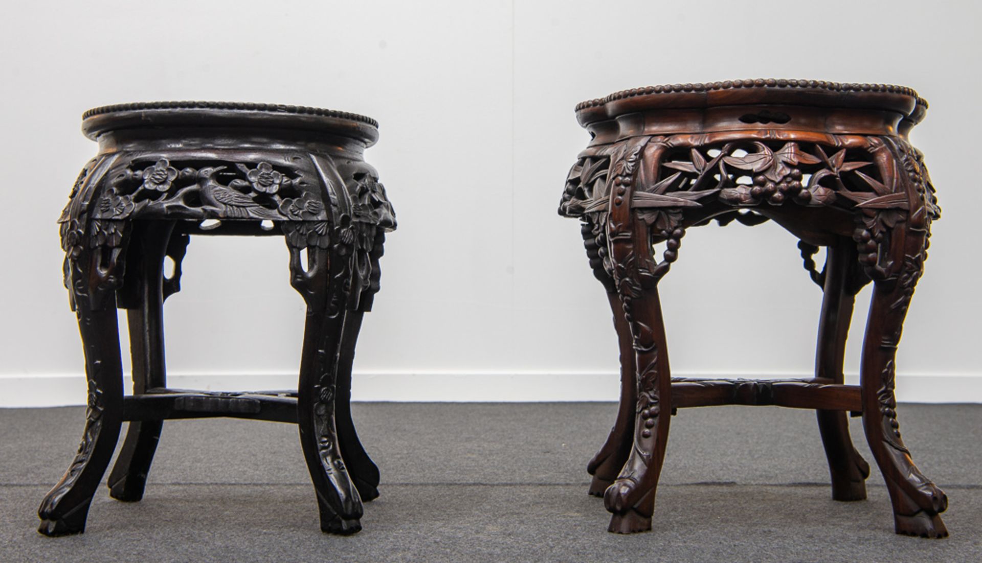 Collection of side tables - Bild 2 aus 14