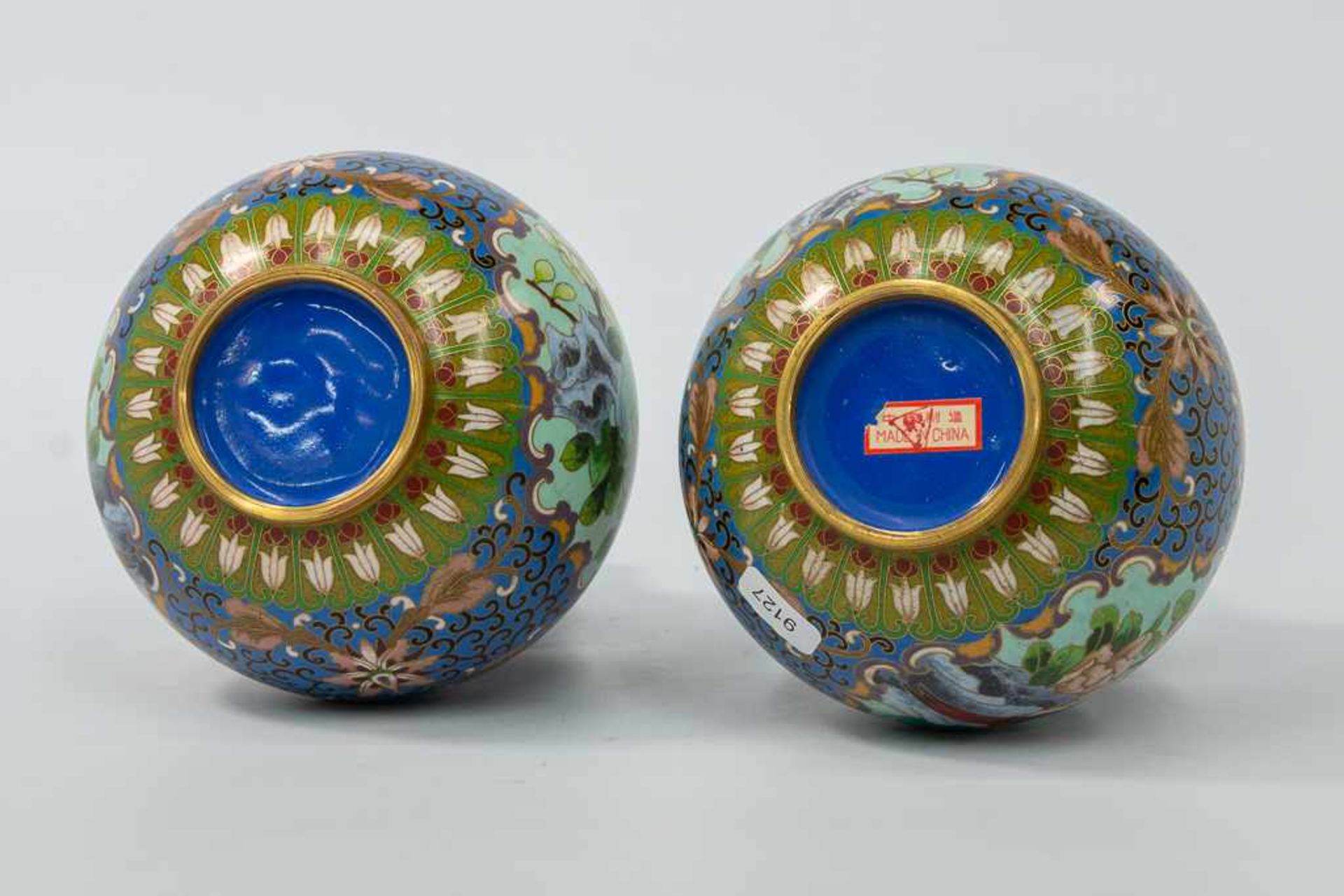 Pair of CloisonnÈ vases - Bild 10 aus 12