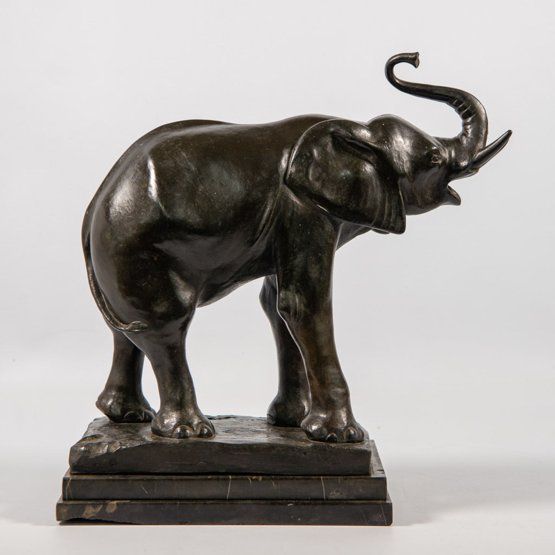 Elephant, Bronze