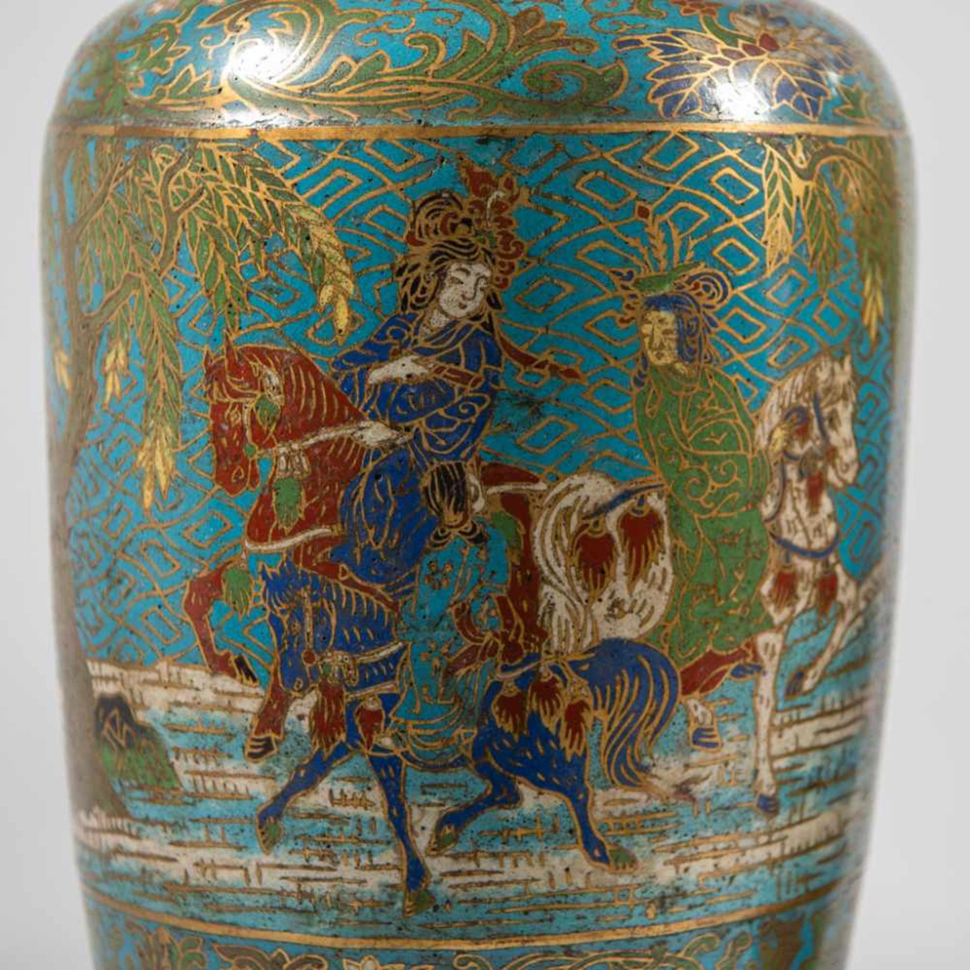 Pair of CloisonnÈ vases, Japanse origin - Image 5 of 11