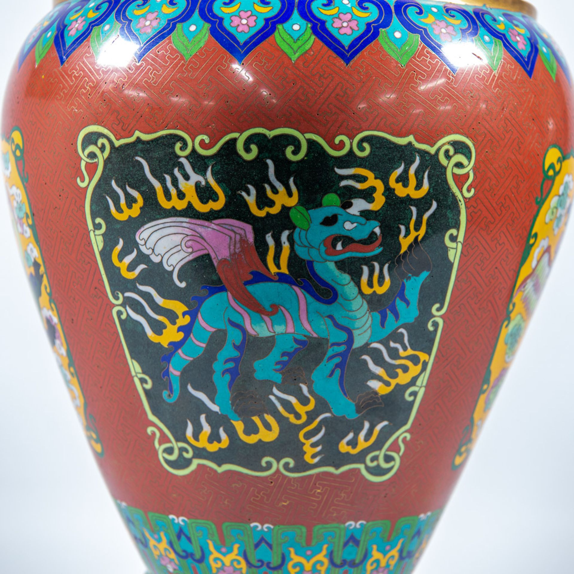 Exceptional pair cloisonnÈ vases - Image 4 of 12