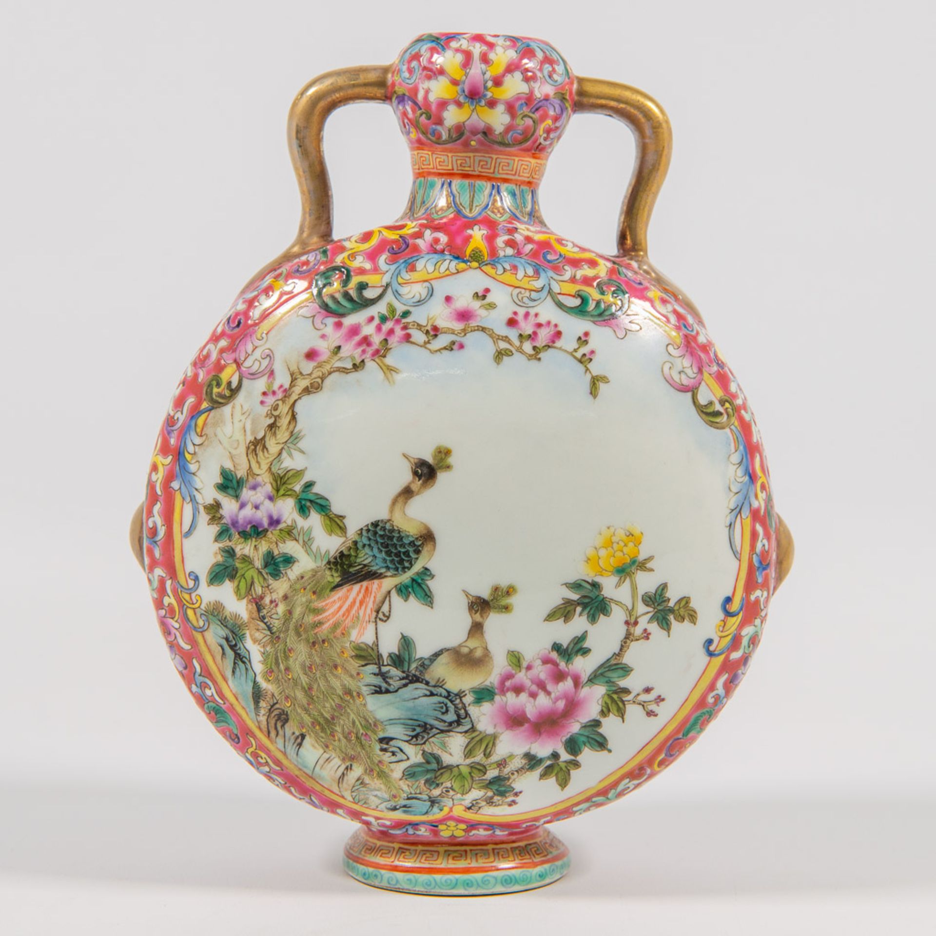 Chinese Vase: 'Moon flask'