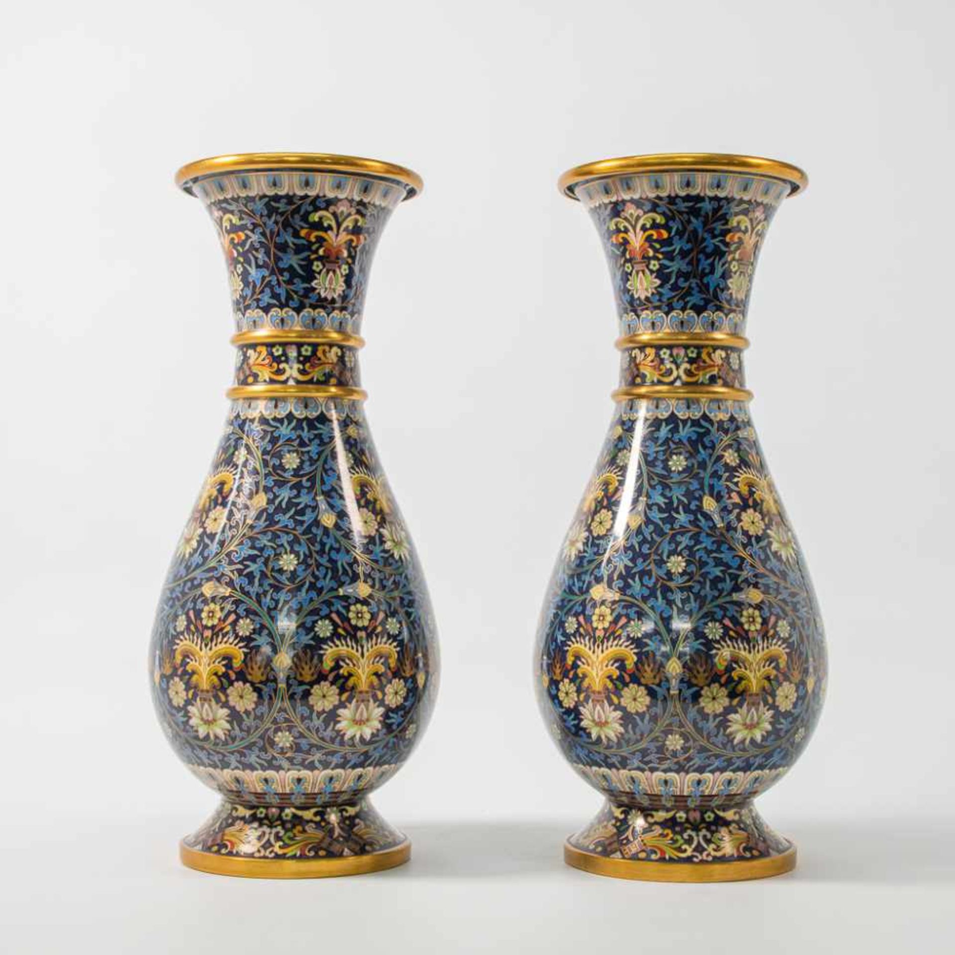 Pair of CloisonnÈ vases - Bild 6 aus 9