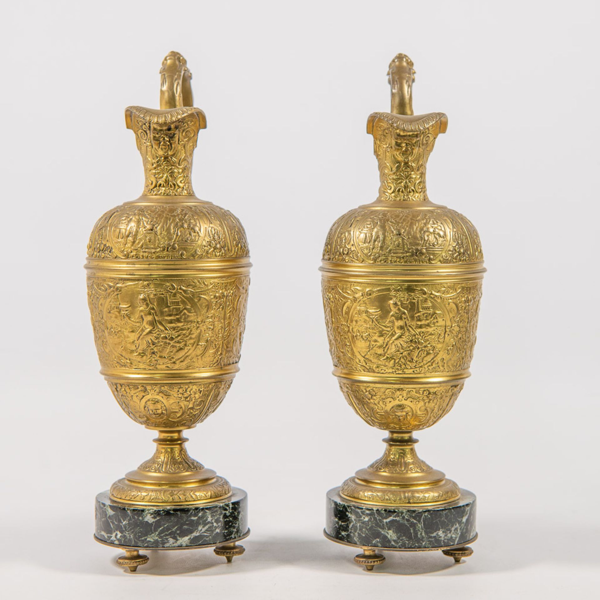 Pair of bronze jars - Image 8 of 11