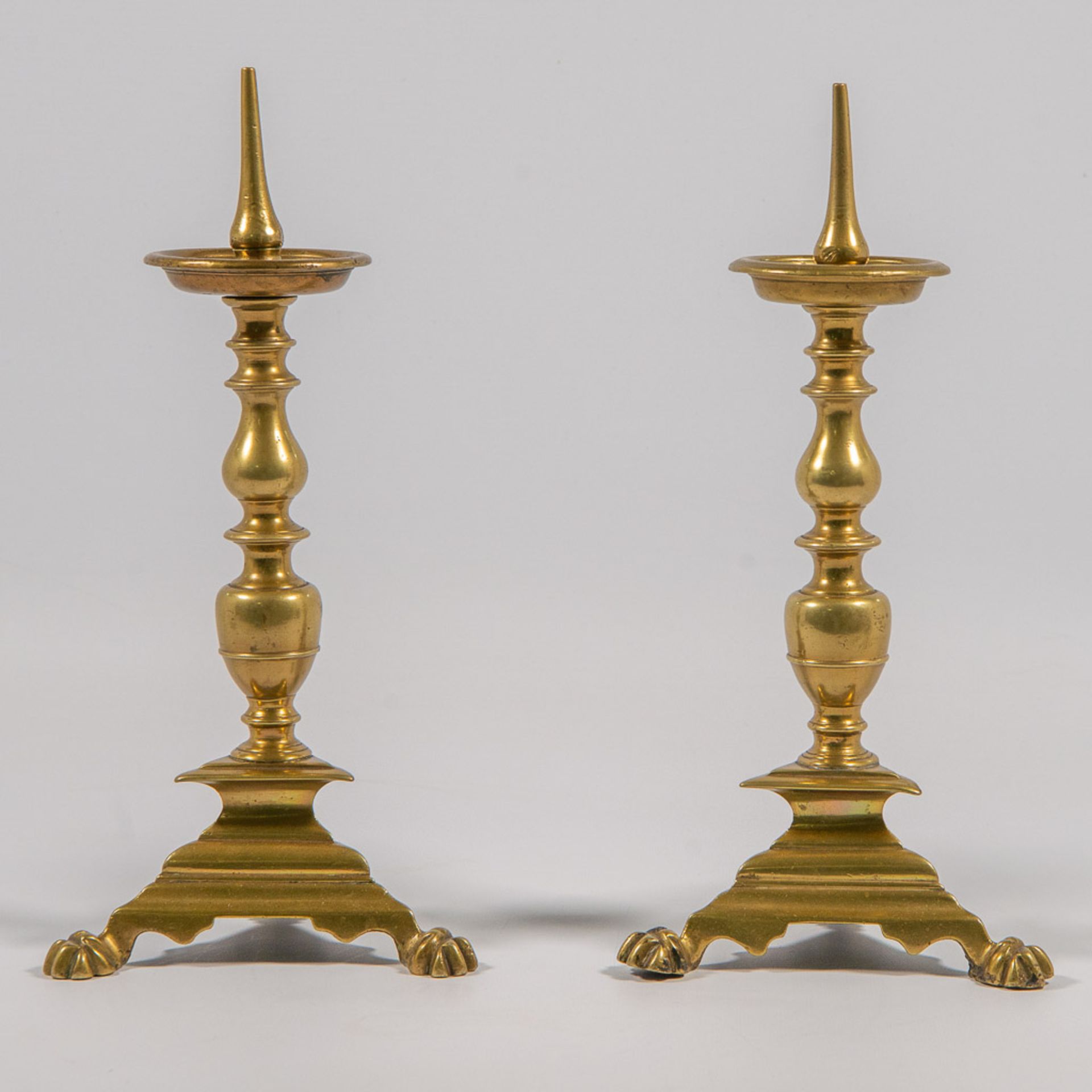 Pair of bronze candelabra, 18th century - Bild 4 aus 10