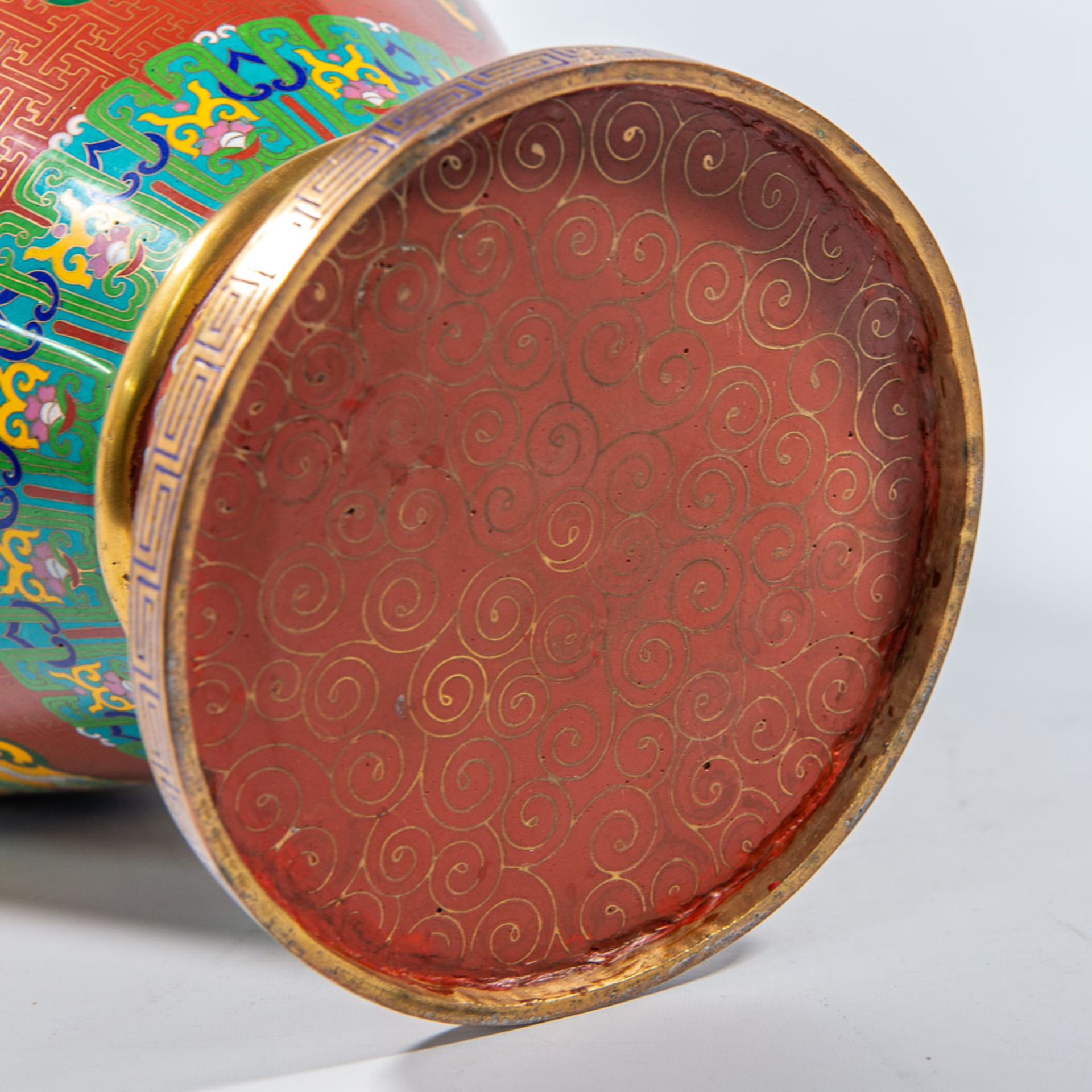 Exceptional pair cloisonnÈ vases - Image 3 of 12