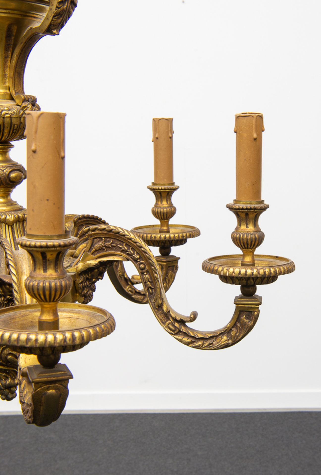 Bronze chandelier - Image 4 of 8