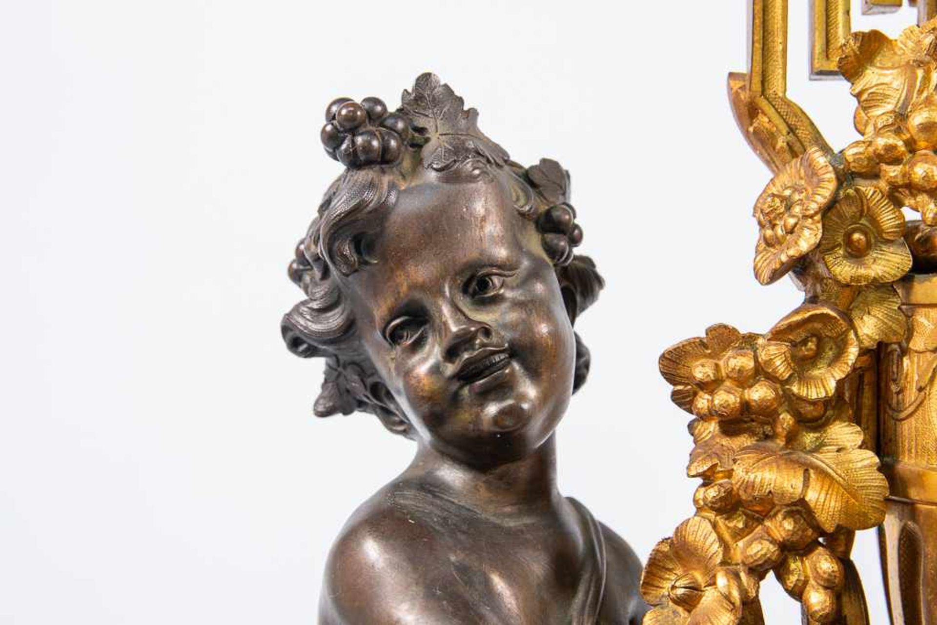 Clockset with putti - Image 19 of 38