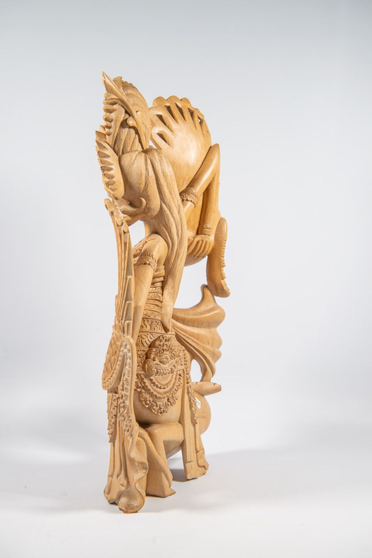 Indonesian wood sculpture - Image 2 of 5