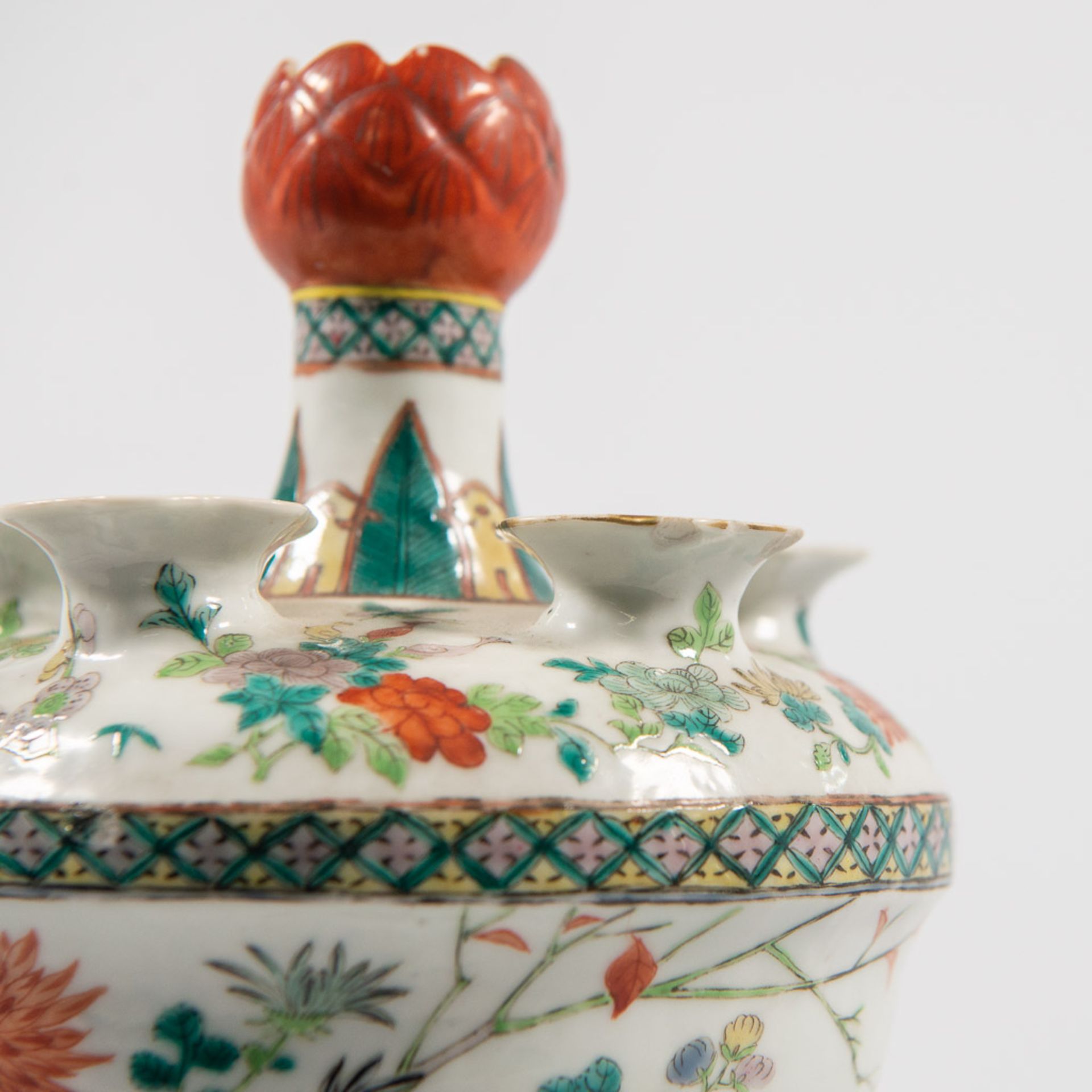 Chinese Tulip vase - Image 12 of 15