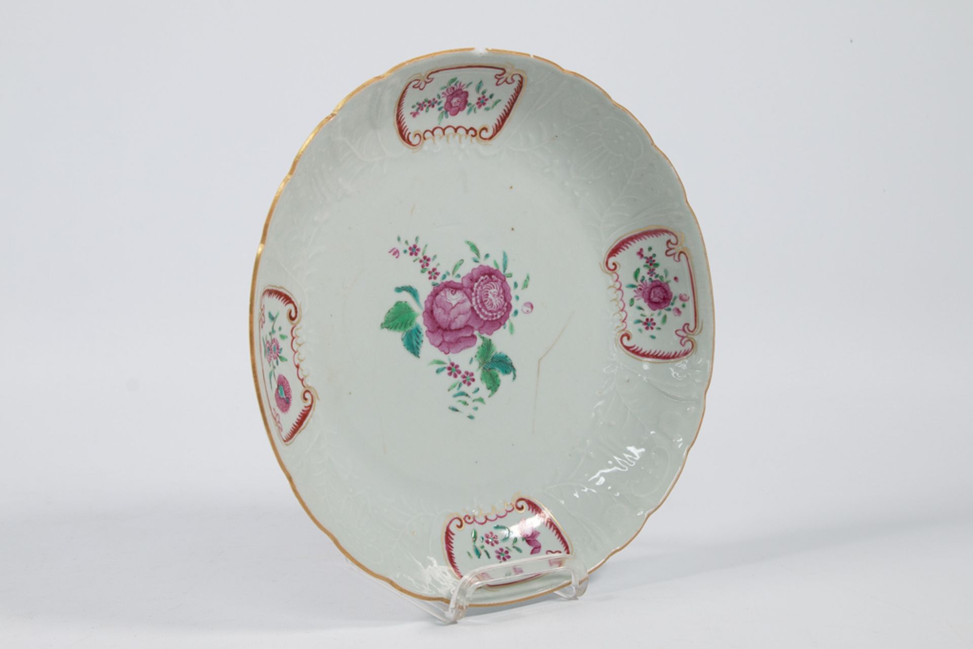 Collection of 5 Famille rose plates - Image 29 of 33