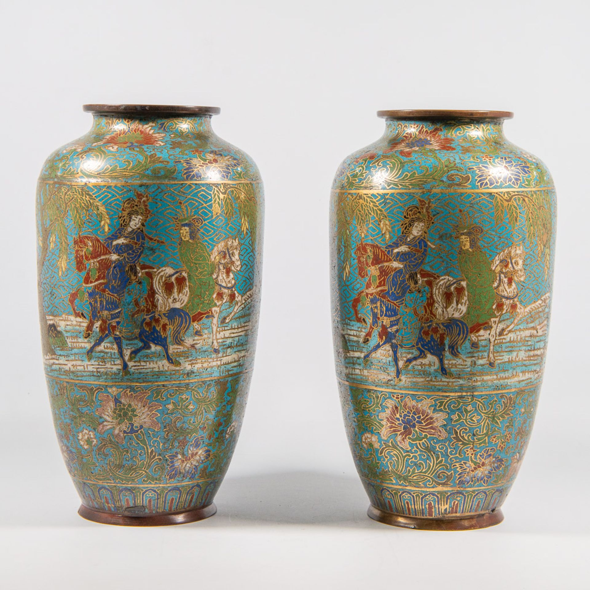 Pair of CloisonnÈ vases, Japanse origin - Image 8 of 11