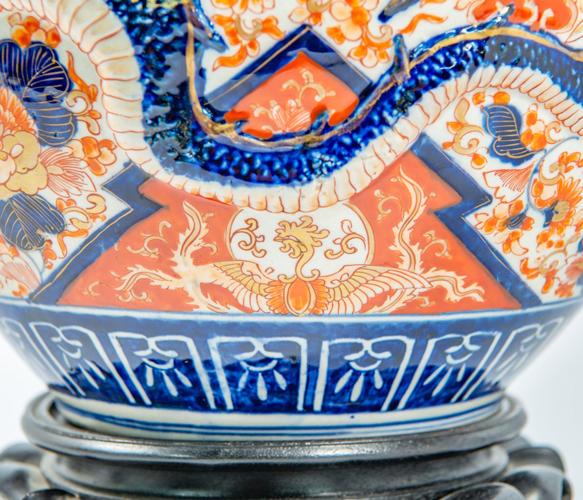 Imari Vase - Image 8 of 12