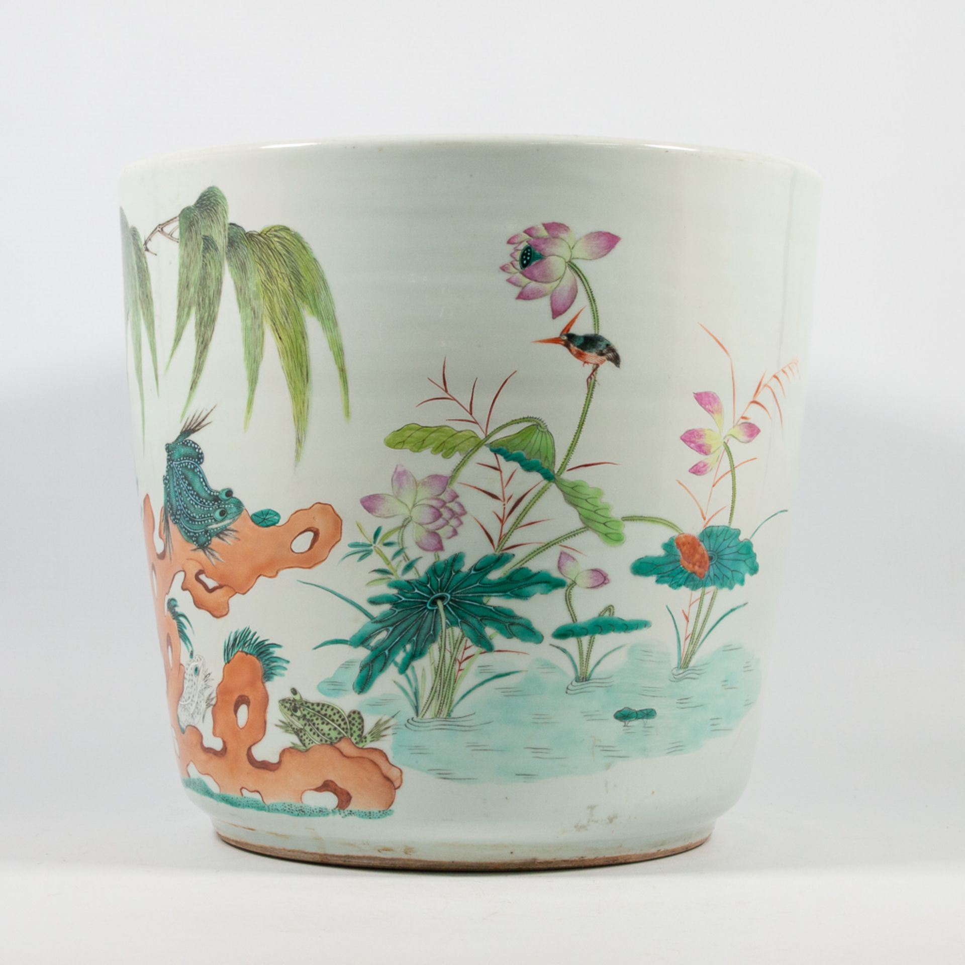 Chinese Cache-pot - Image 13 of 17