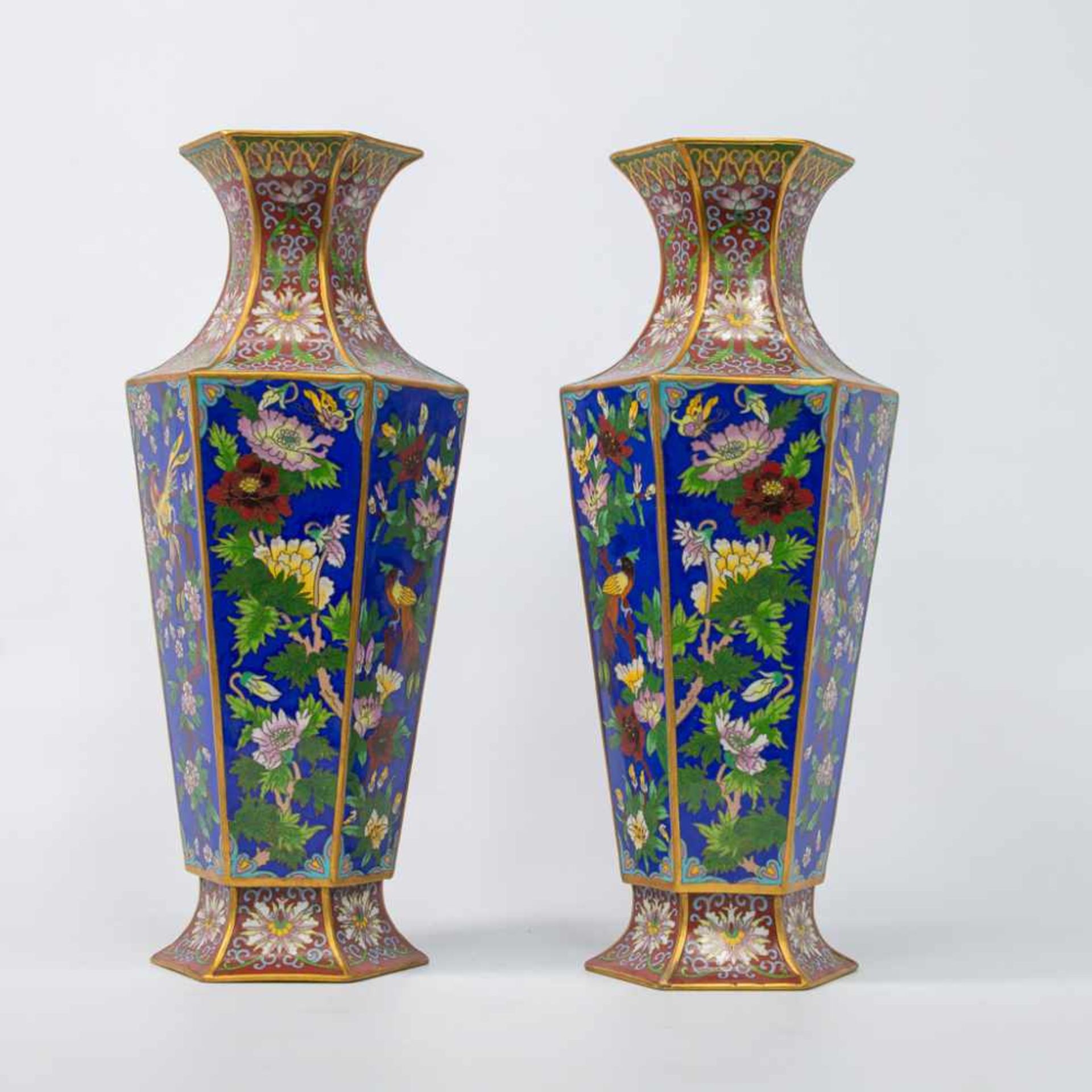 Pair of CloisonnÈ vases - Bild 9 aus 12