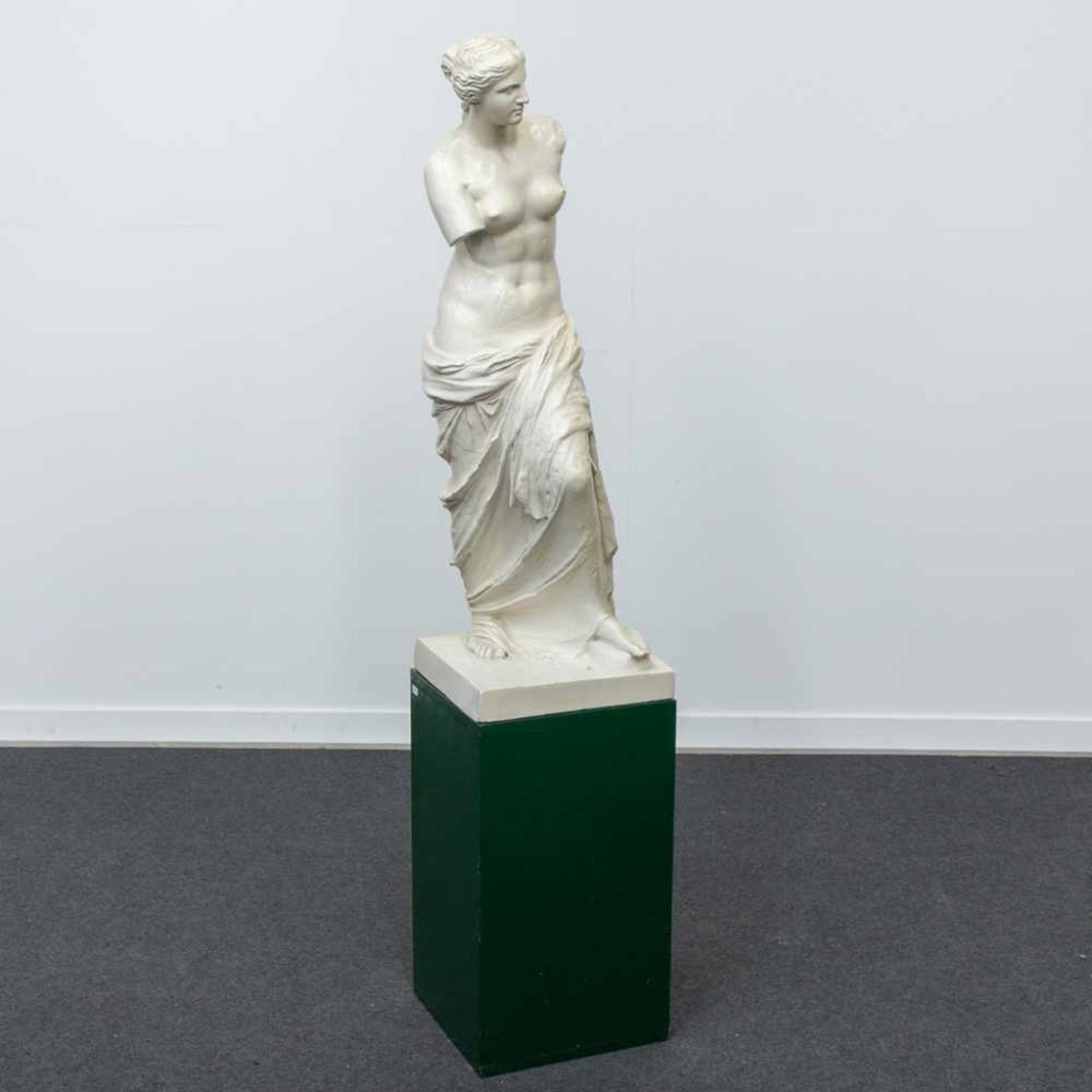 Plaster Statue Venus of Milo - Image 9 of 13