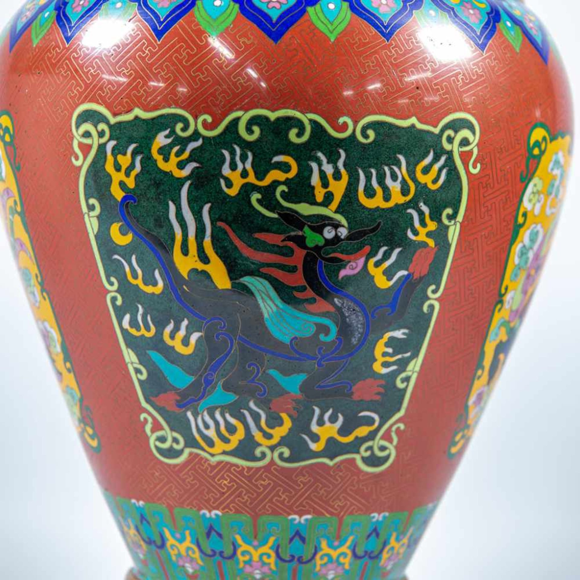 Exceptional pair cloisonnÈ vases - Bild 5 aus 12