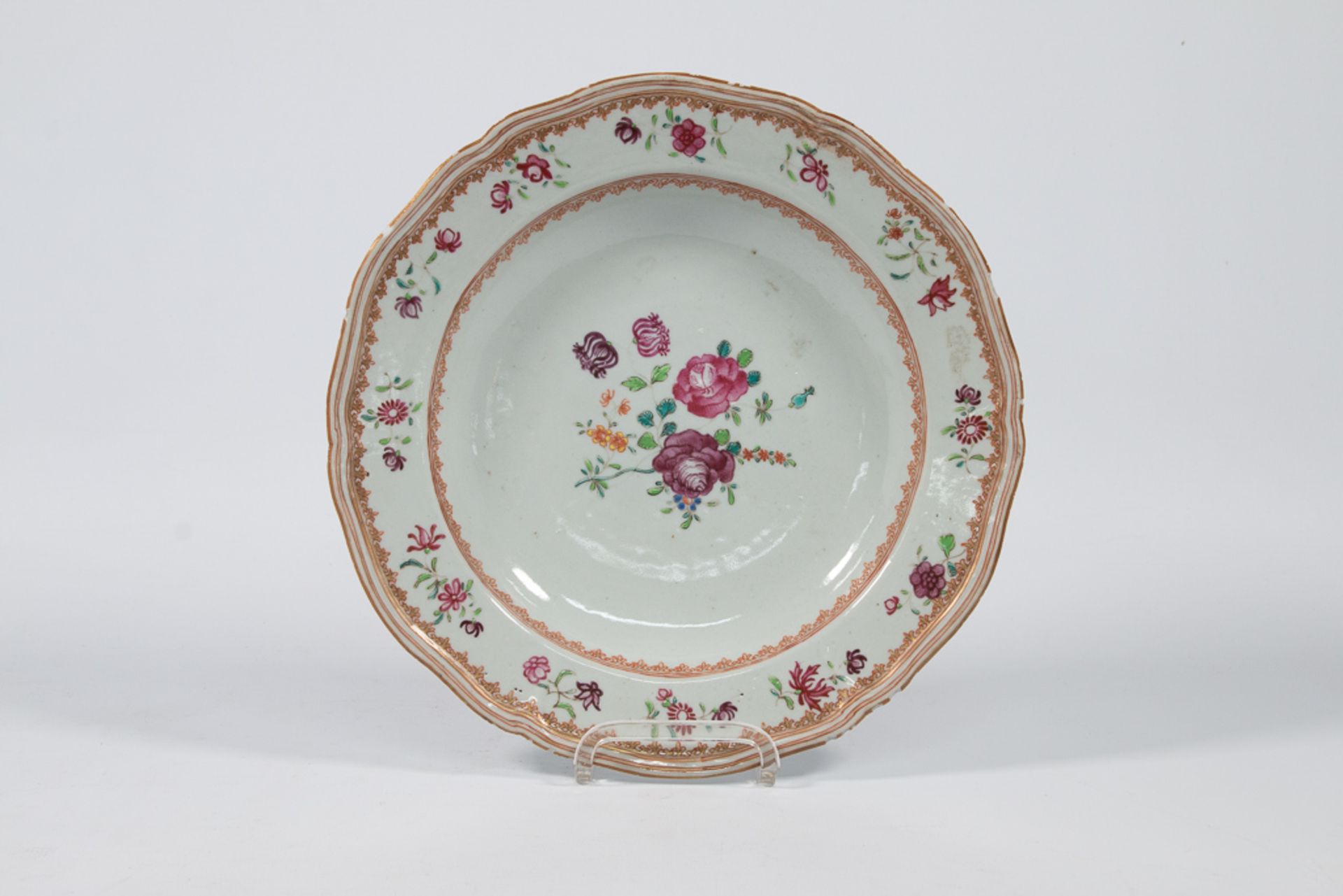 Collection of 5 Famille rose plates - Image 4 of 33