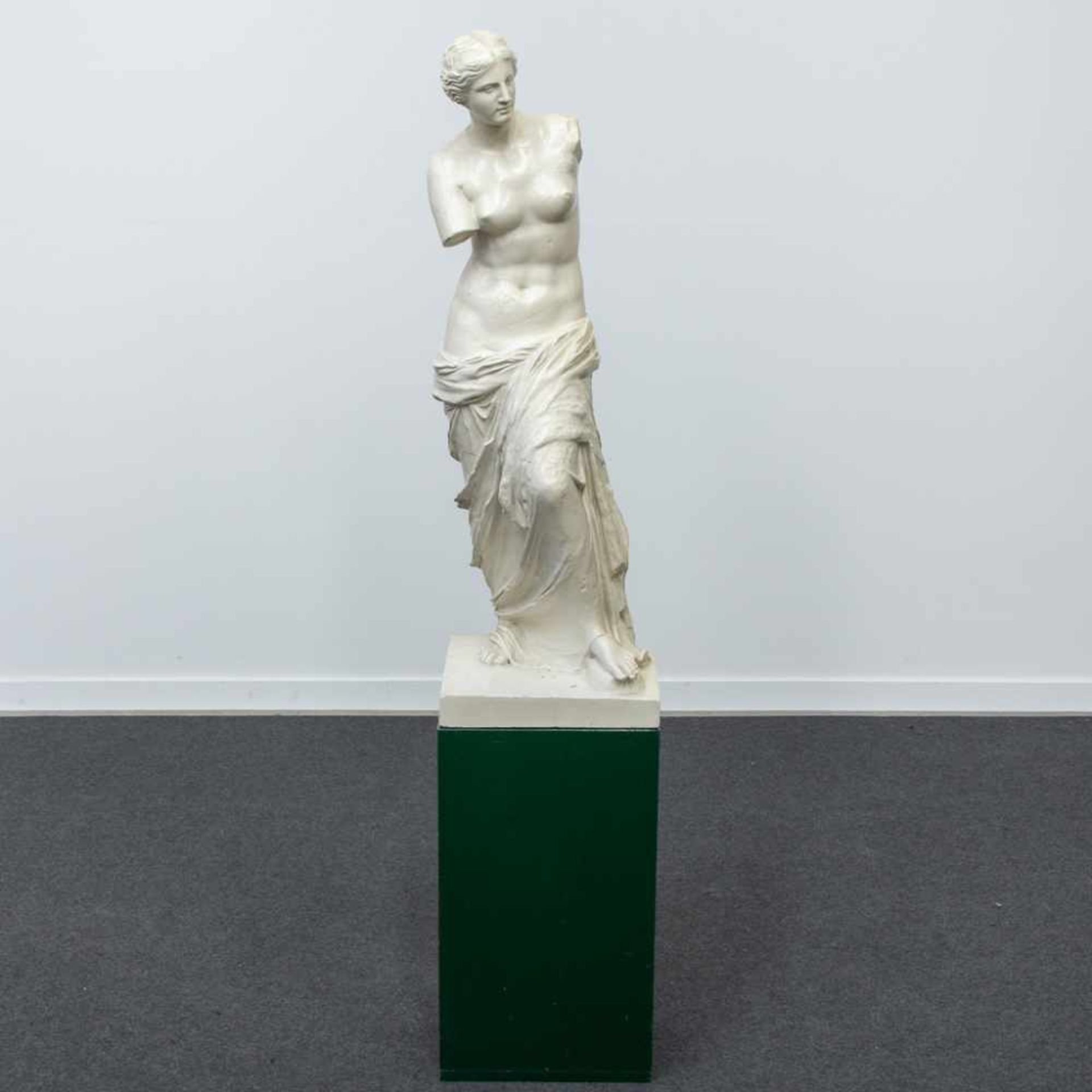 Plaster Statue Venus of Milo - Image 5 of 13