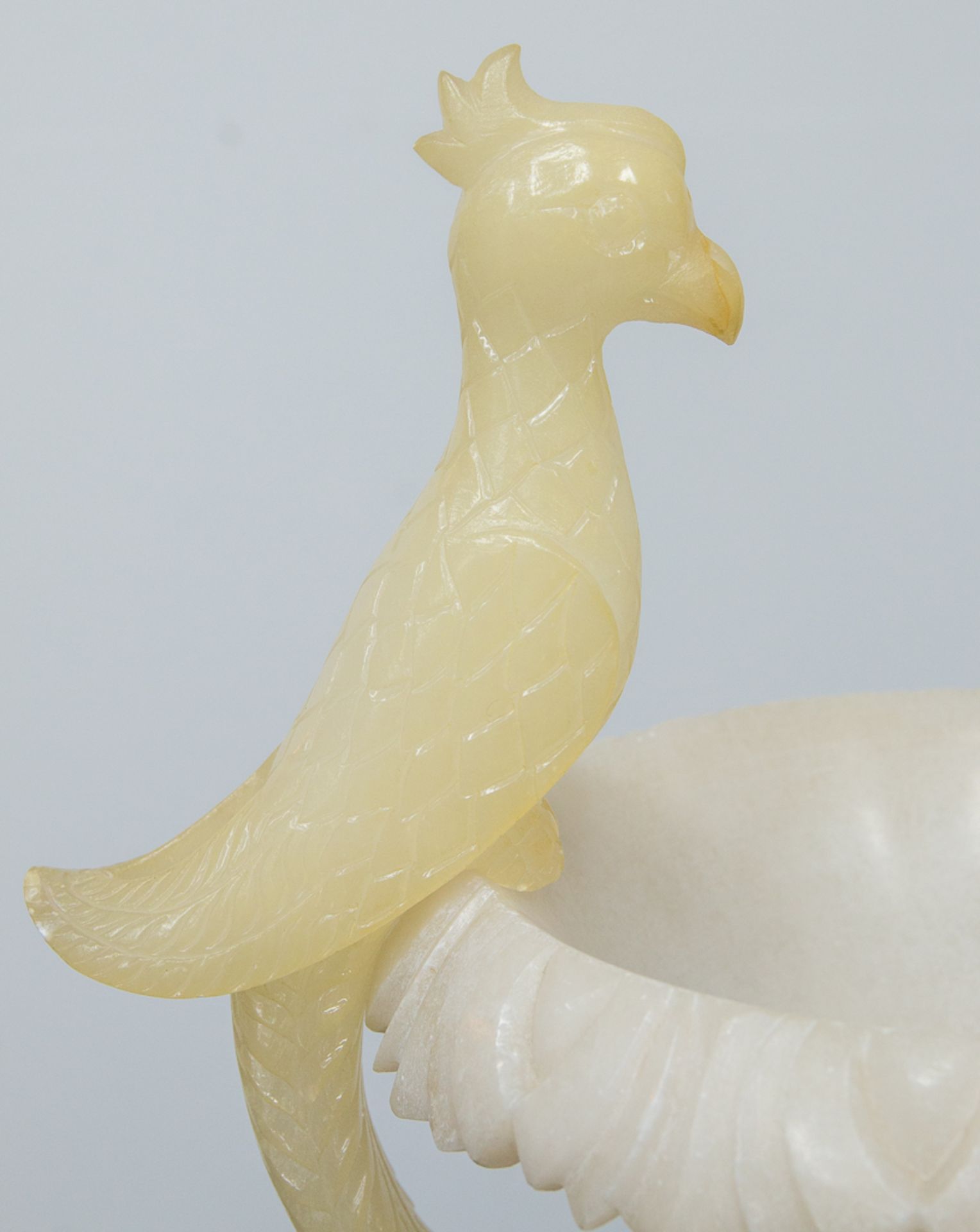 Alabaster Display vase, with birds - Bild 9 aus 11