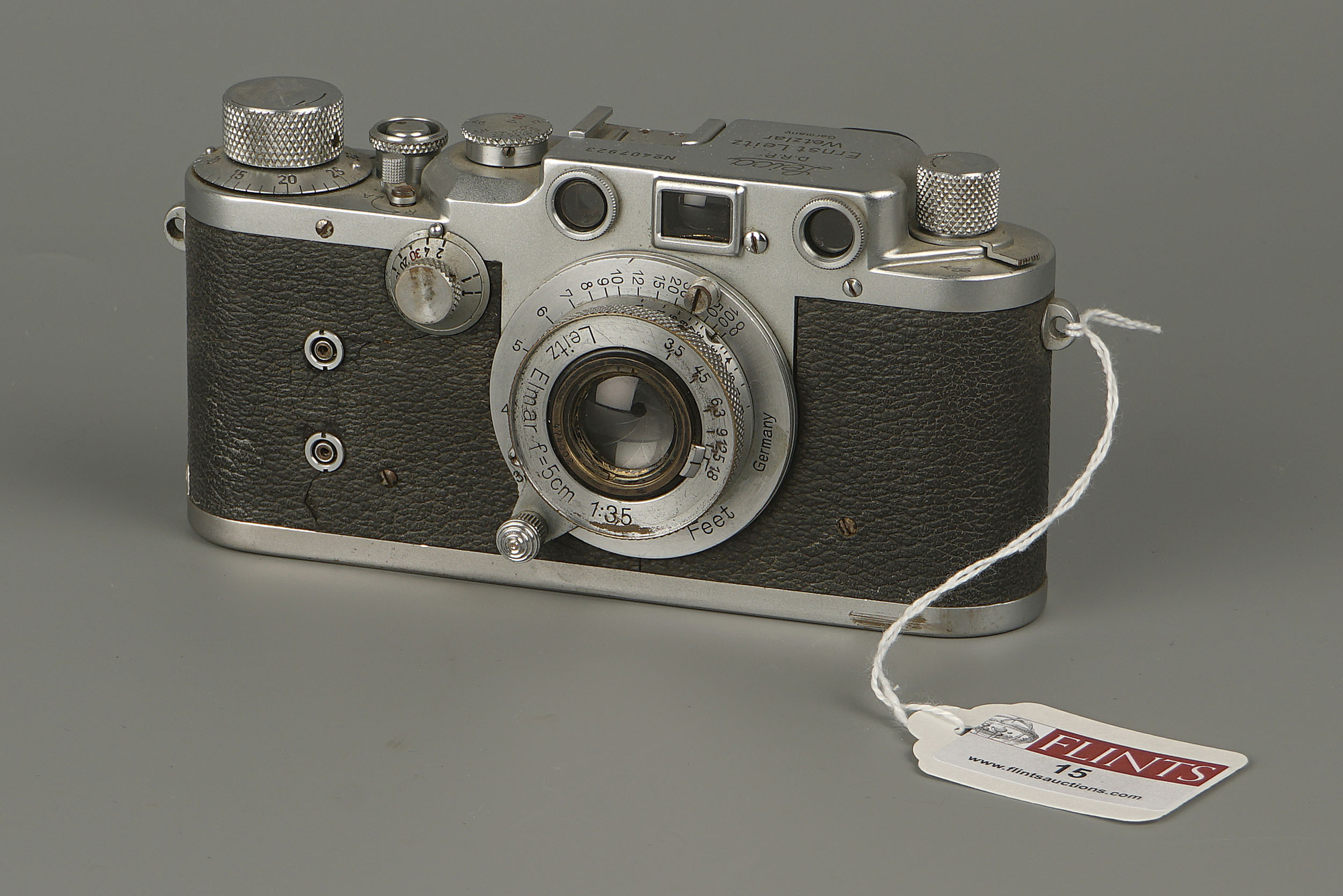 A Leica IIIc Rangefinder Camera,