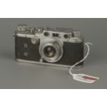 A Leica IIIc Rangefinder Camera,