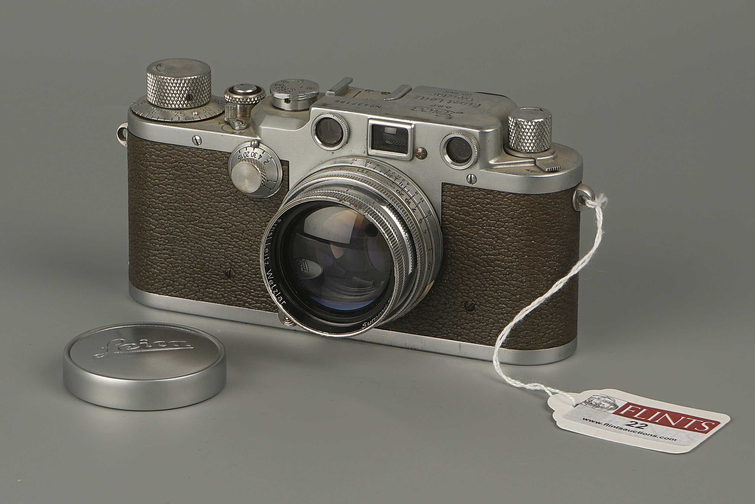 A Leica IIIc Rangefinder Camera,