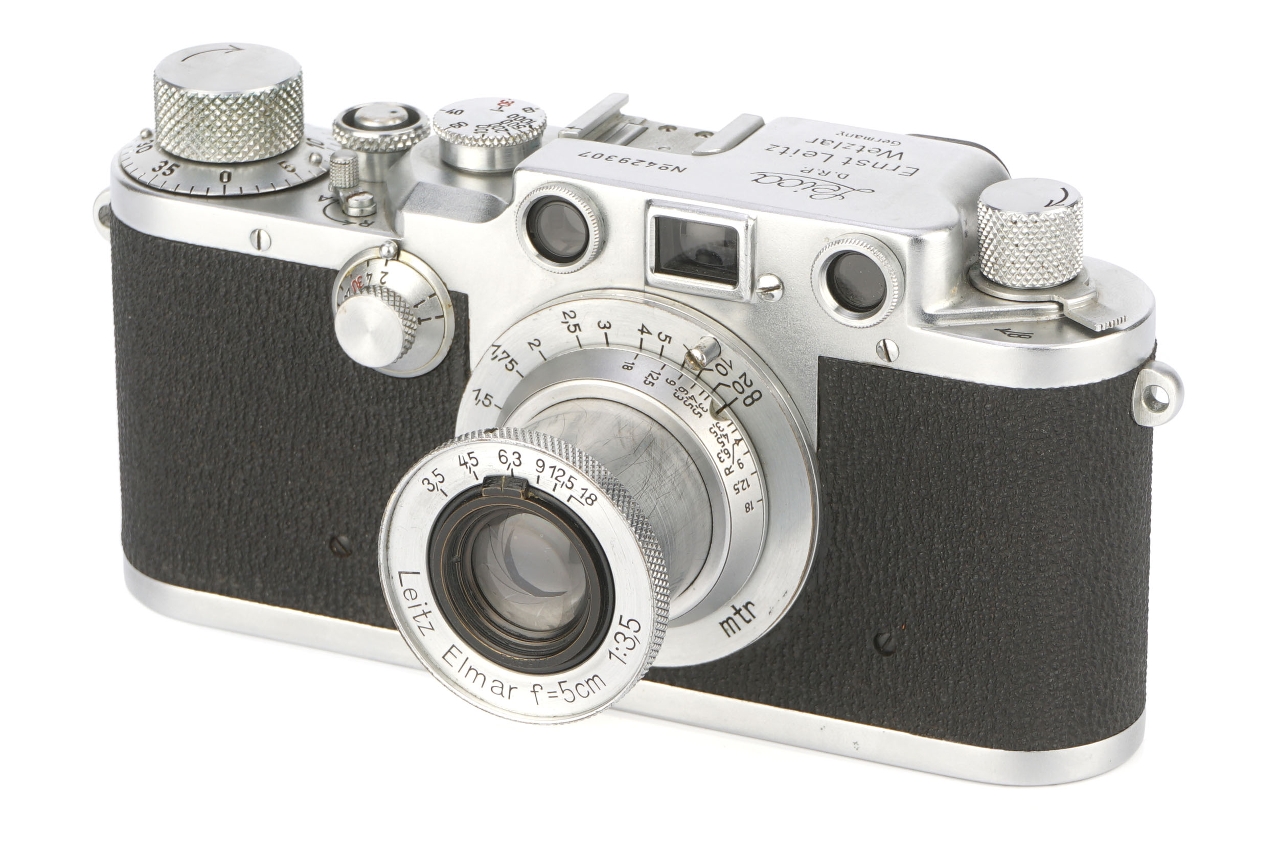 A Leica IIIc 'Sharkskin' Rangefinder Camera,