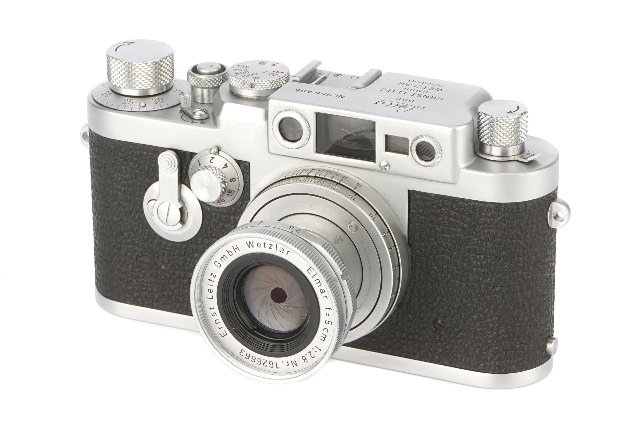 A Leica IIIg Rangefinder Camera,