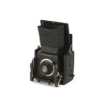An Ernemann Miniature Ernoflex (Ernon) 4.5x6cm Folding Strut Camera,