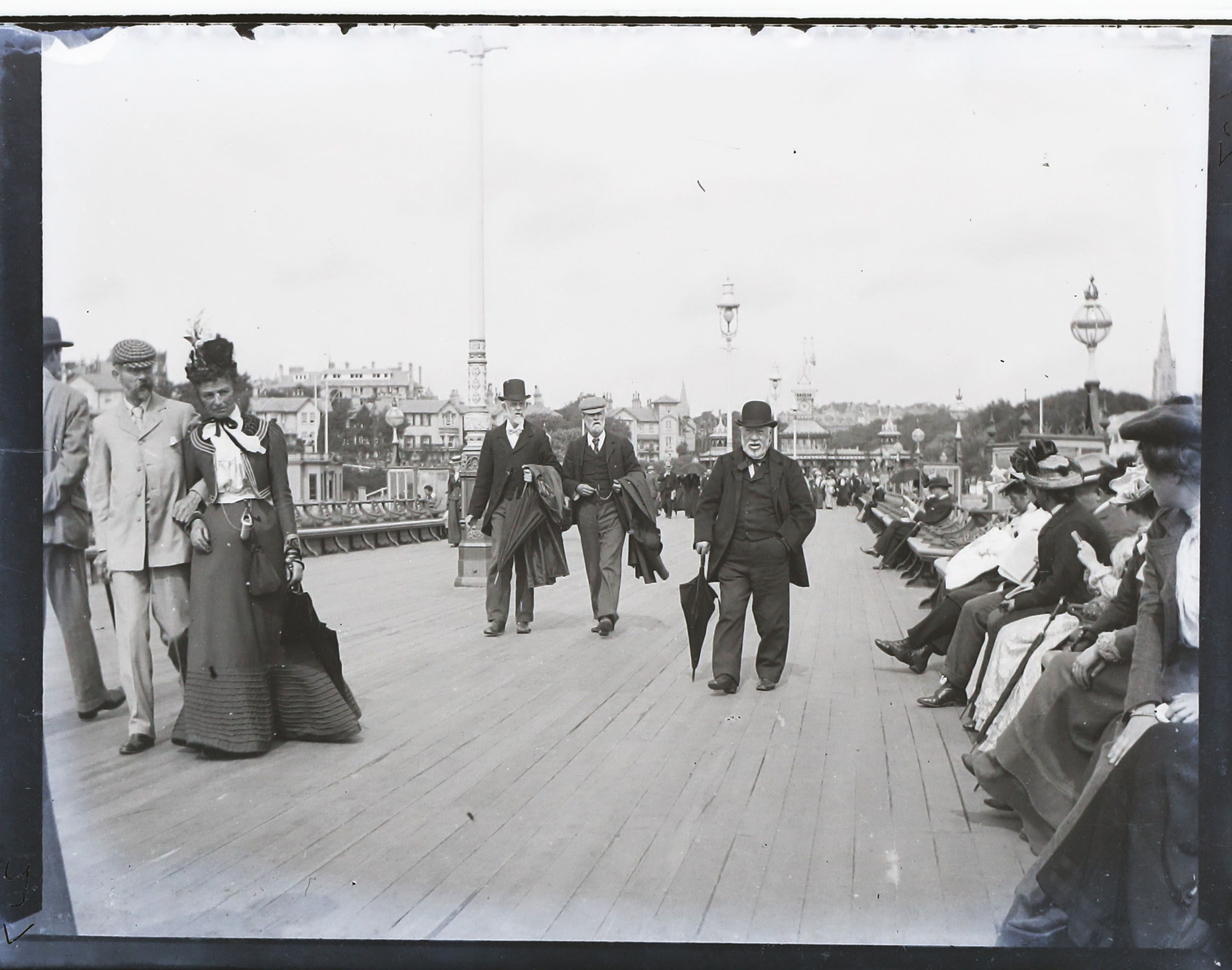 A Large Collection of Glass Plate Negatives, - Image 20 of 23