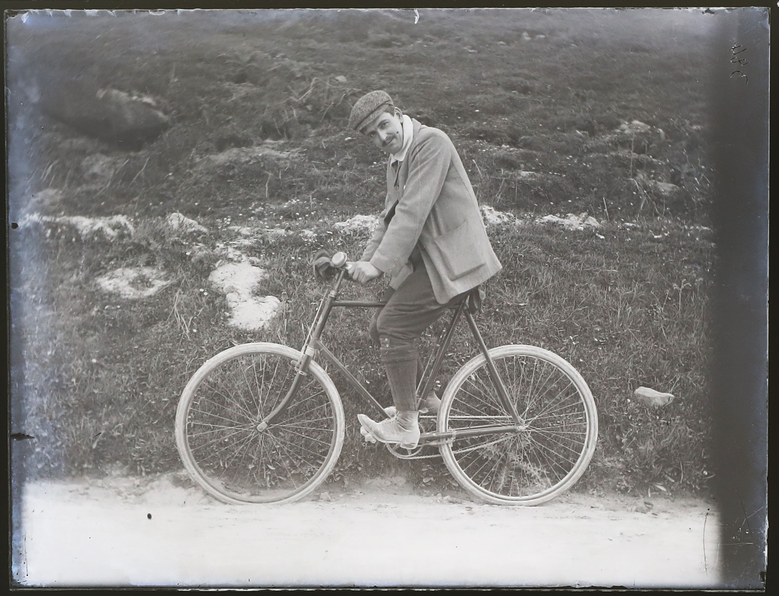 A Large Collection of Glass Plate Negatives, - Image 11 of 23
