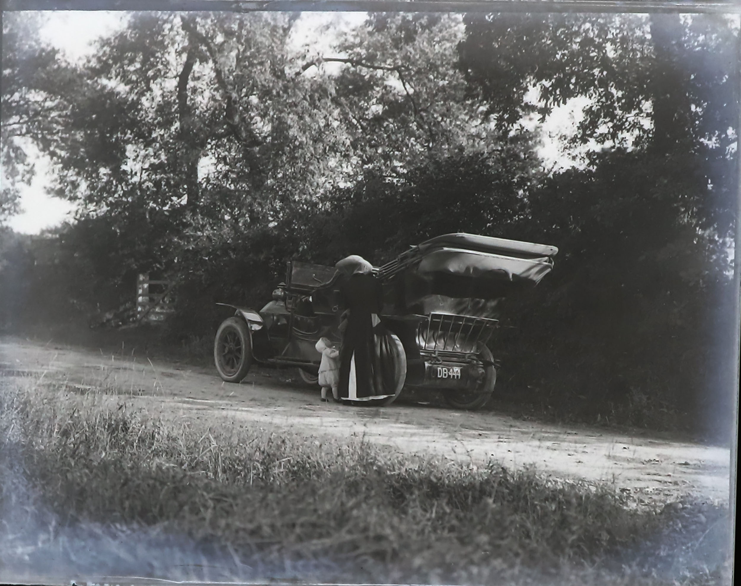 A Large Collection of Glass Plate Negatives, - Image 8 of 23