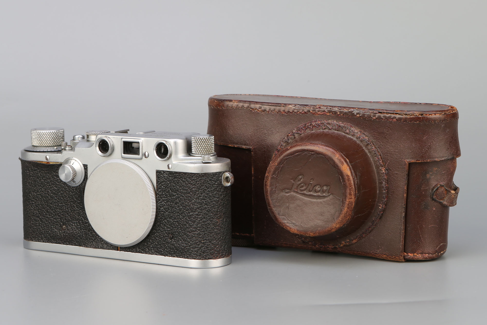 A Leica IIIc Rangefinder Body,