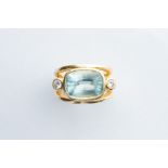 A 18ct Yellow Gold Topaz & Diamond Ring,