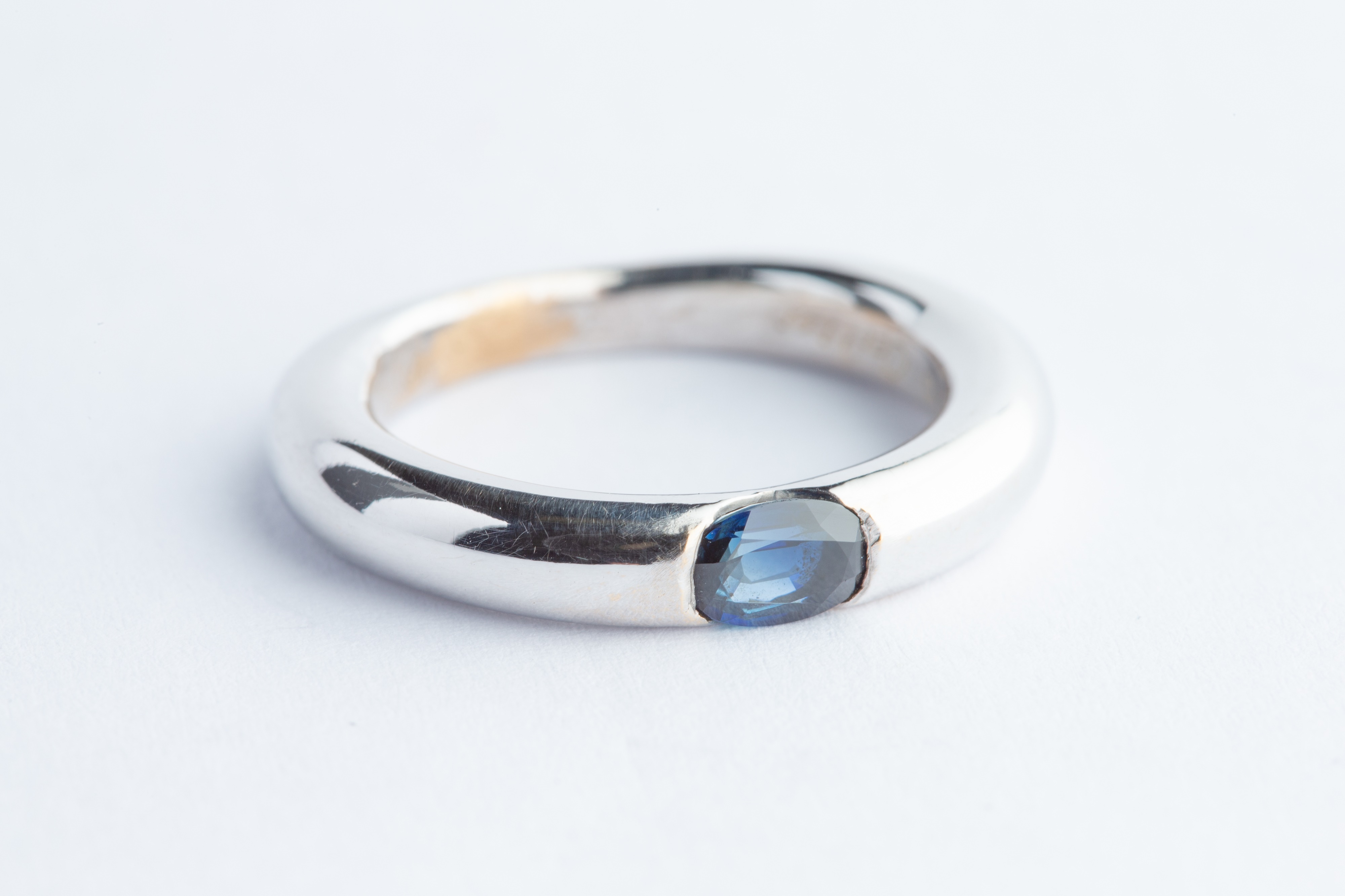 A Cartier 18ct White Gold & Blue Oval Sapphire Ring, - Image 2 of 4