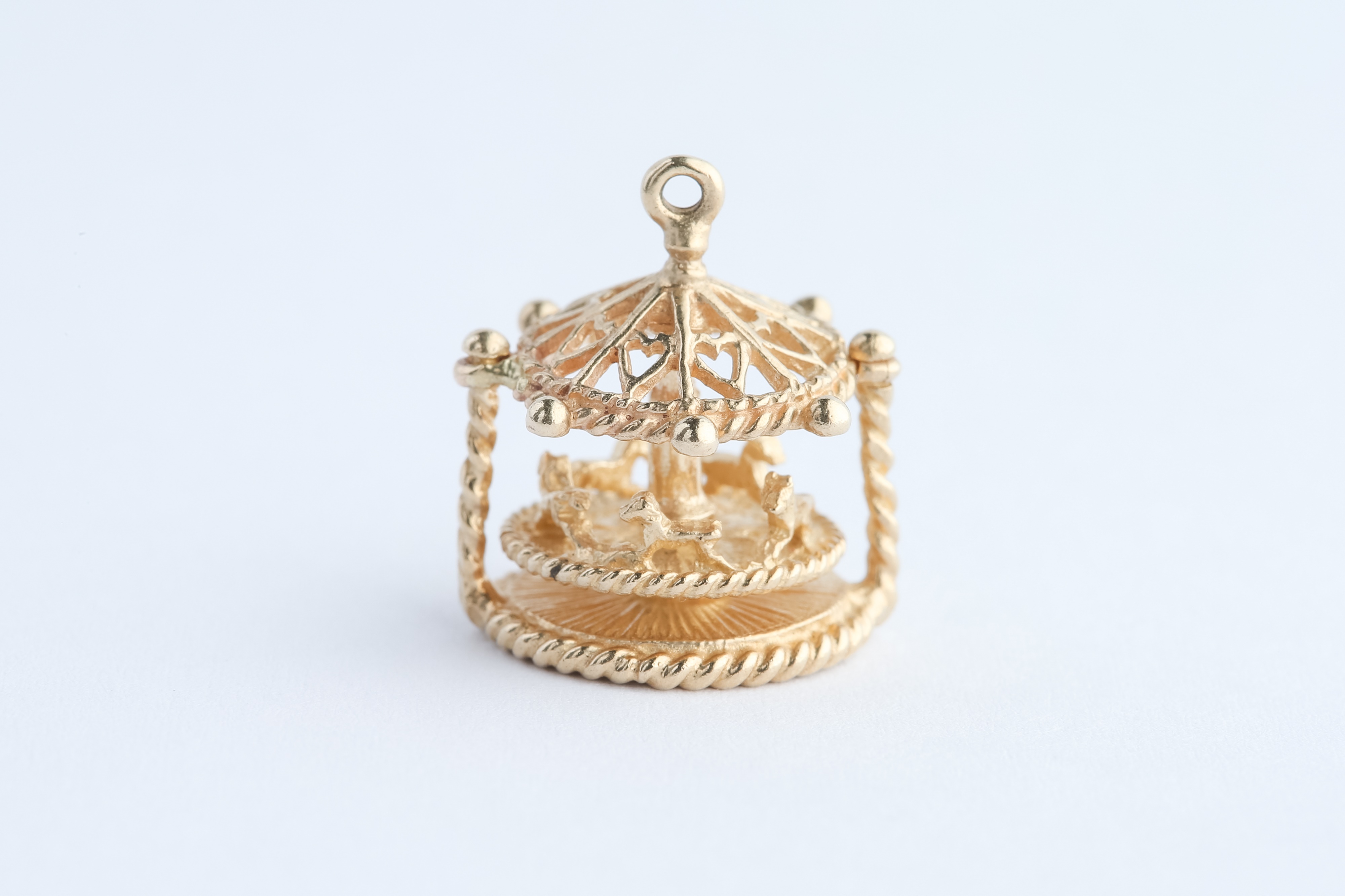 A 9ct Gold Car Charm, - Image 4 of 7