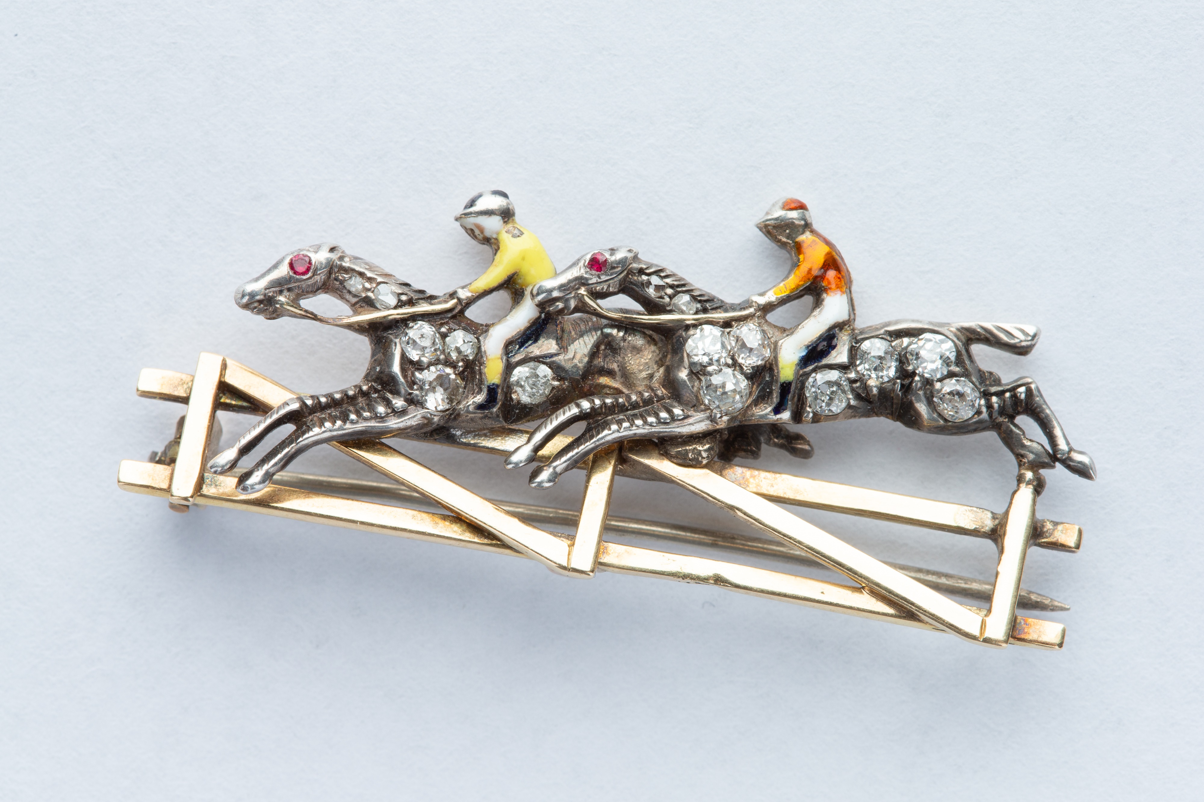 A Fine Gold & Diamond Horse Racing Broach,