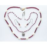 A Garnet & Barouque Pearl Single String Necklace & Earring Set,