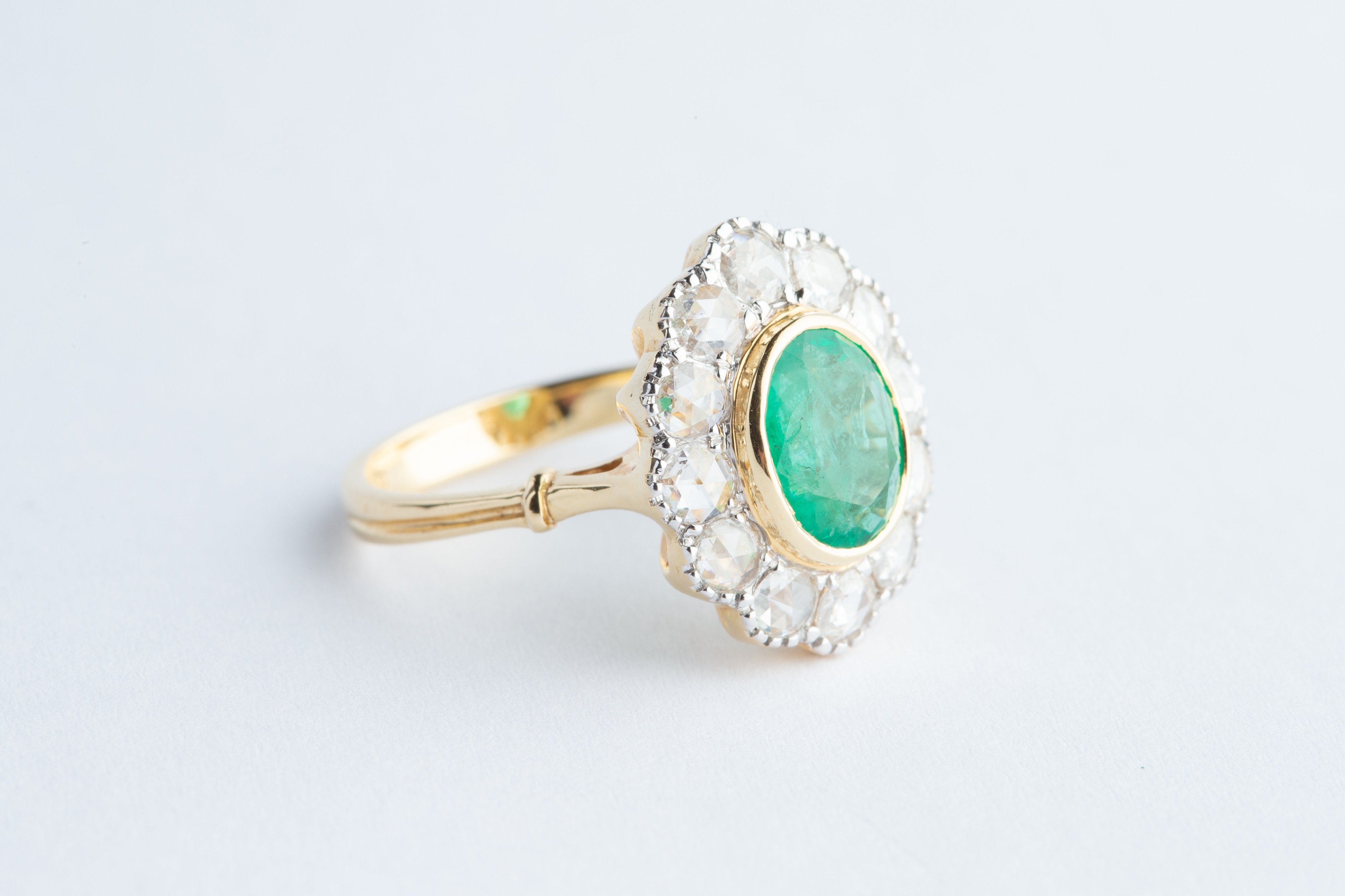 A 18ct Yellow Gold Emerald & Diamond Ring, - Image 2 of 6