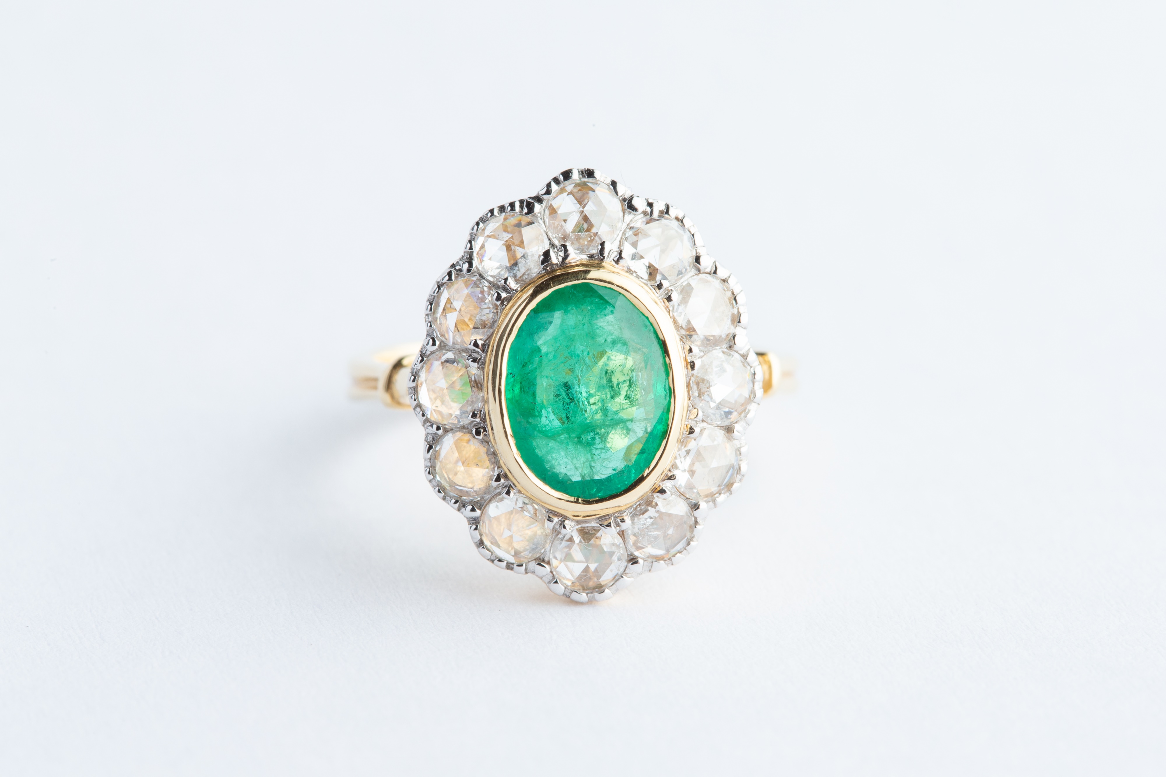 A 18ct Yellow Gold Emerald & Diamond Ring, - Image 3 of 6