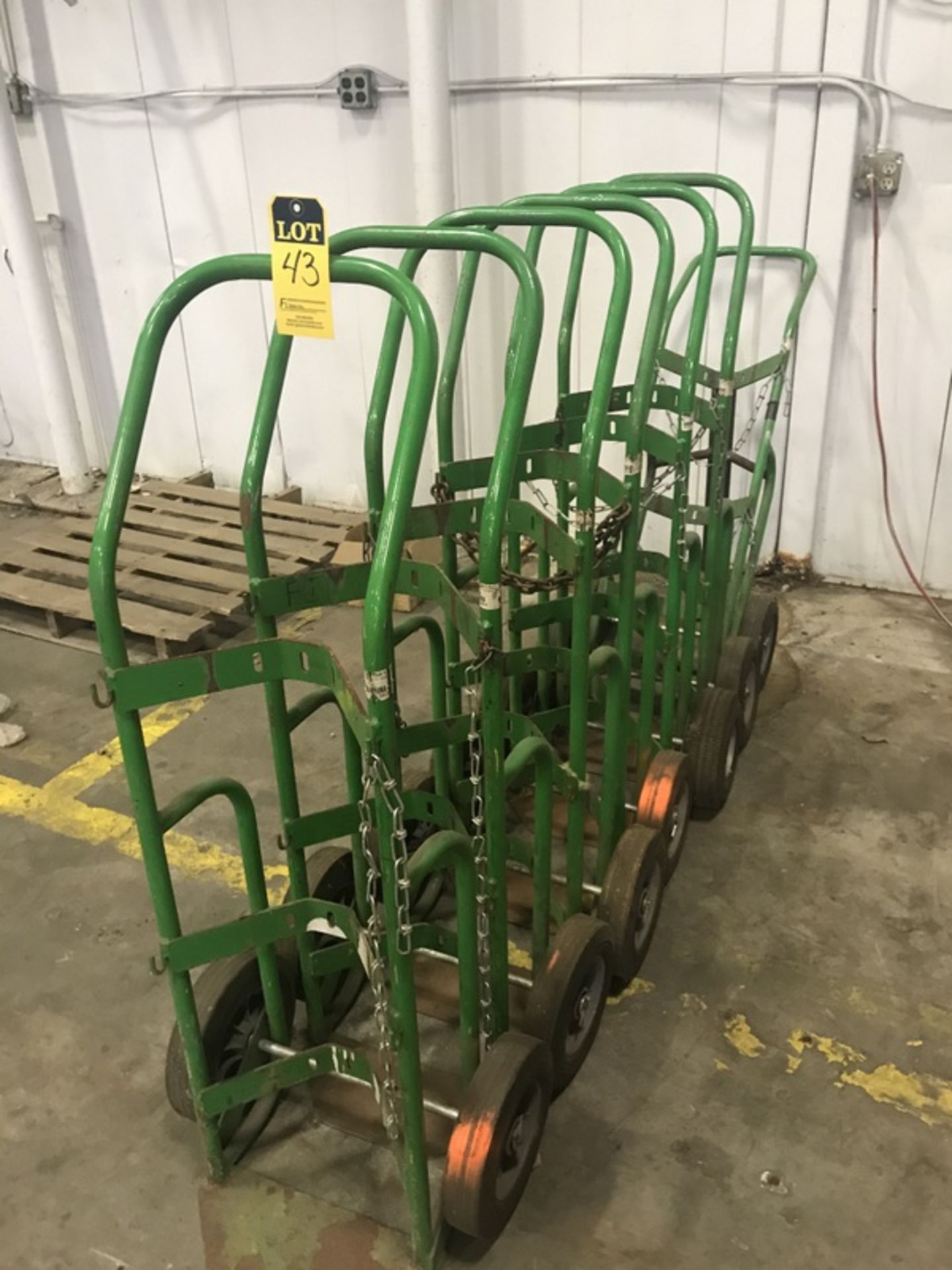 7 cylinder hand trucks