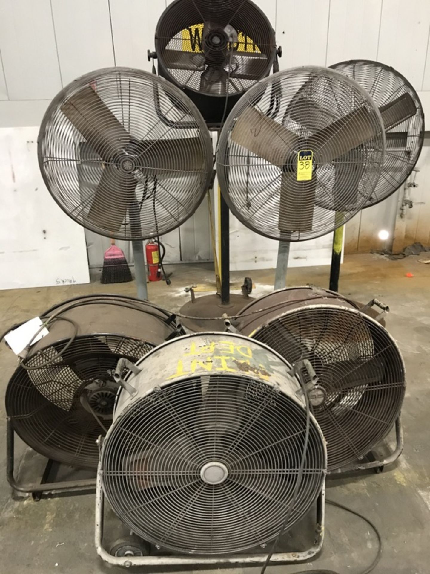 lot of fans