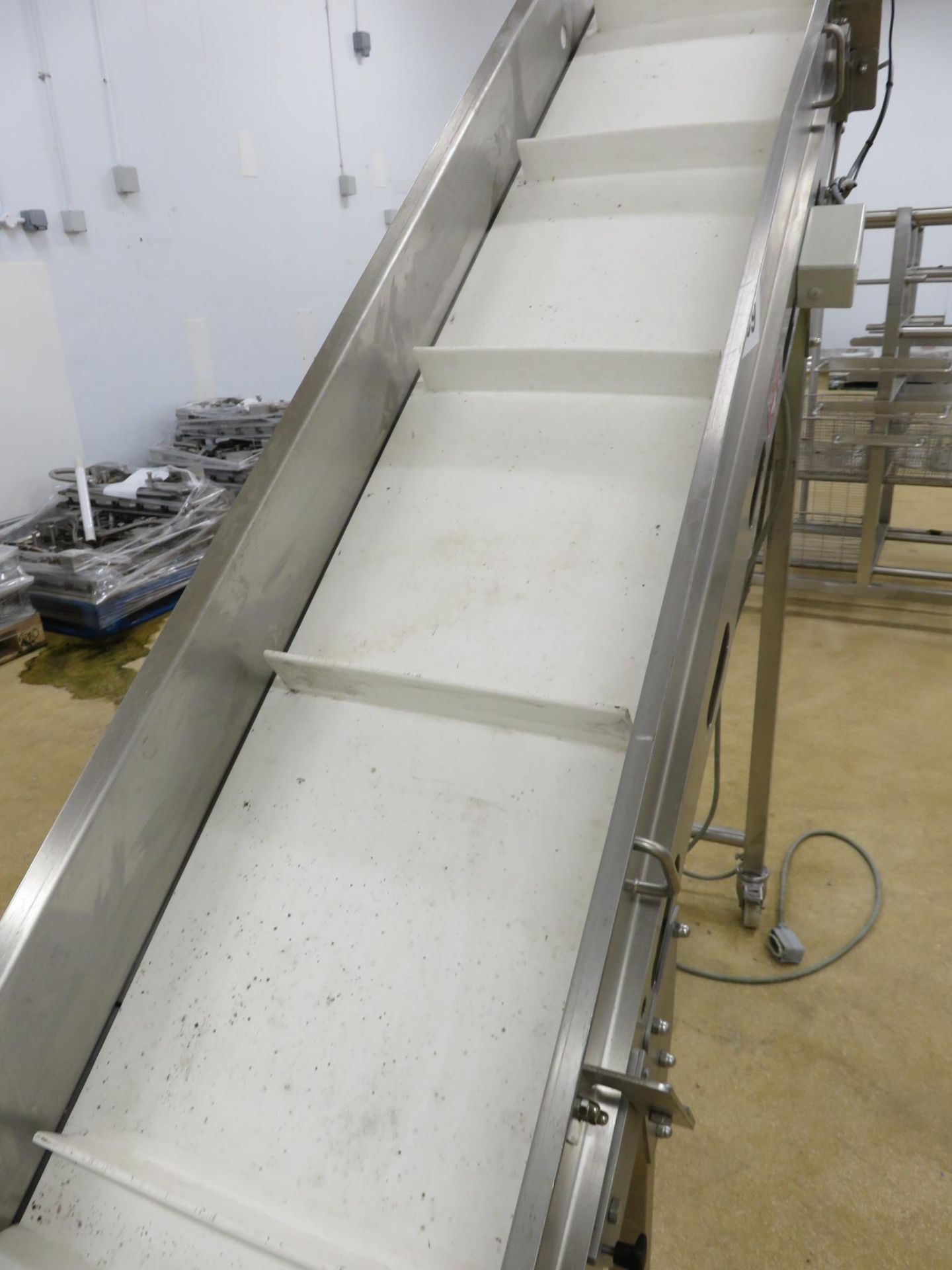 HOLAC INCLINED CONVEYOR. - Image 2 of 3