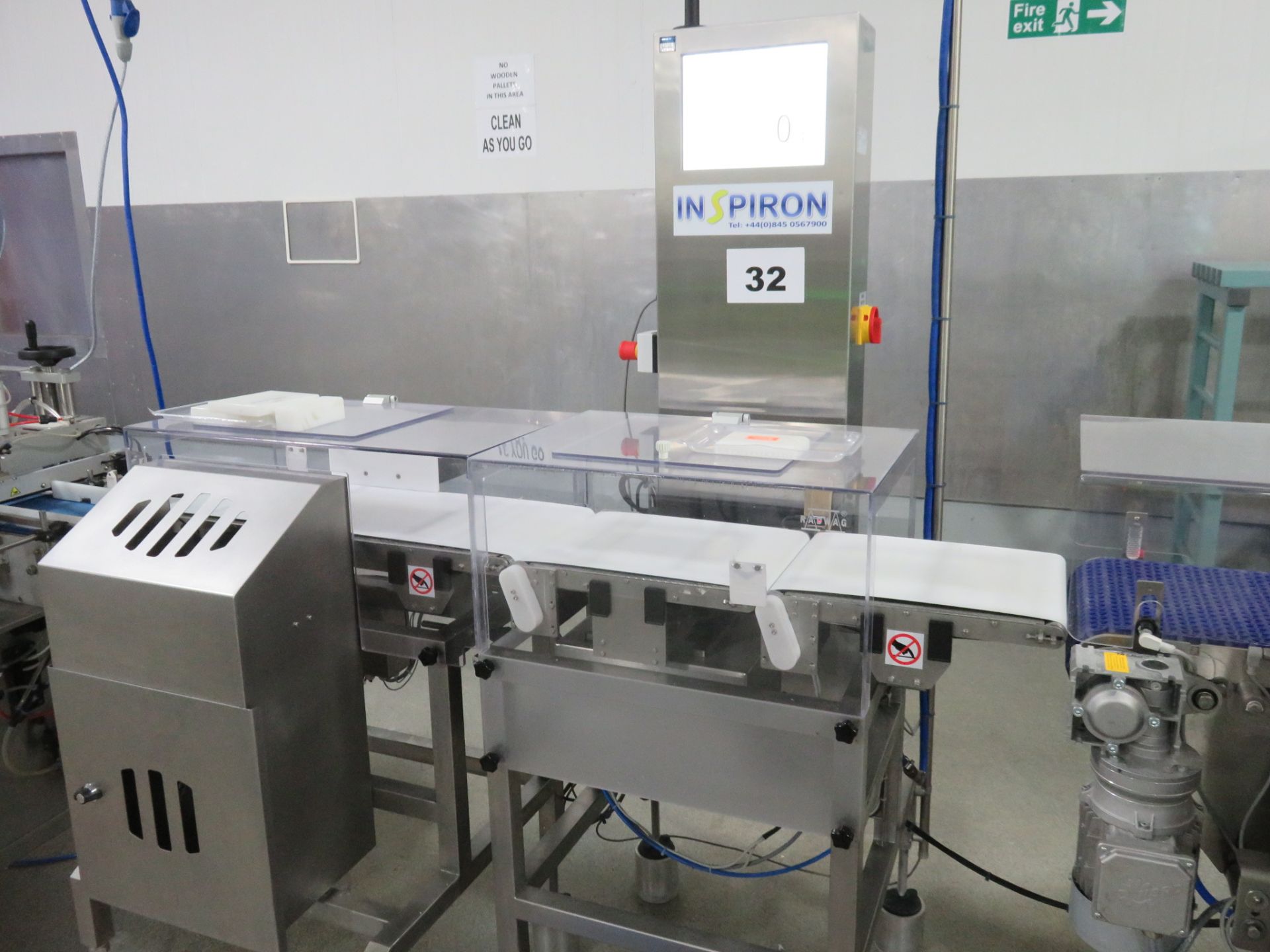 INSPIRON CHECK WEIGHER - ONLY 18 MONTHS OLD. PART OF A COMBINATION LOT 193.